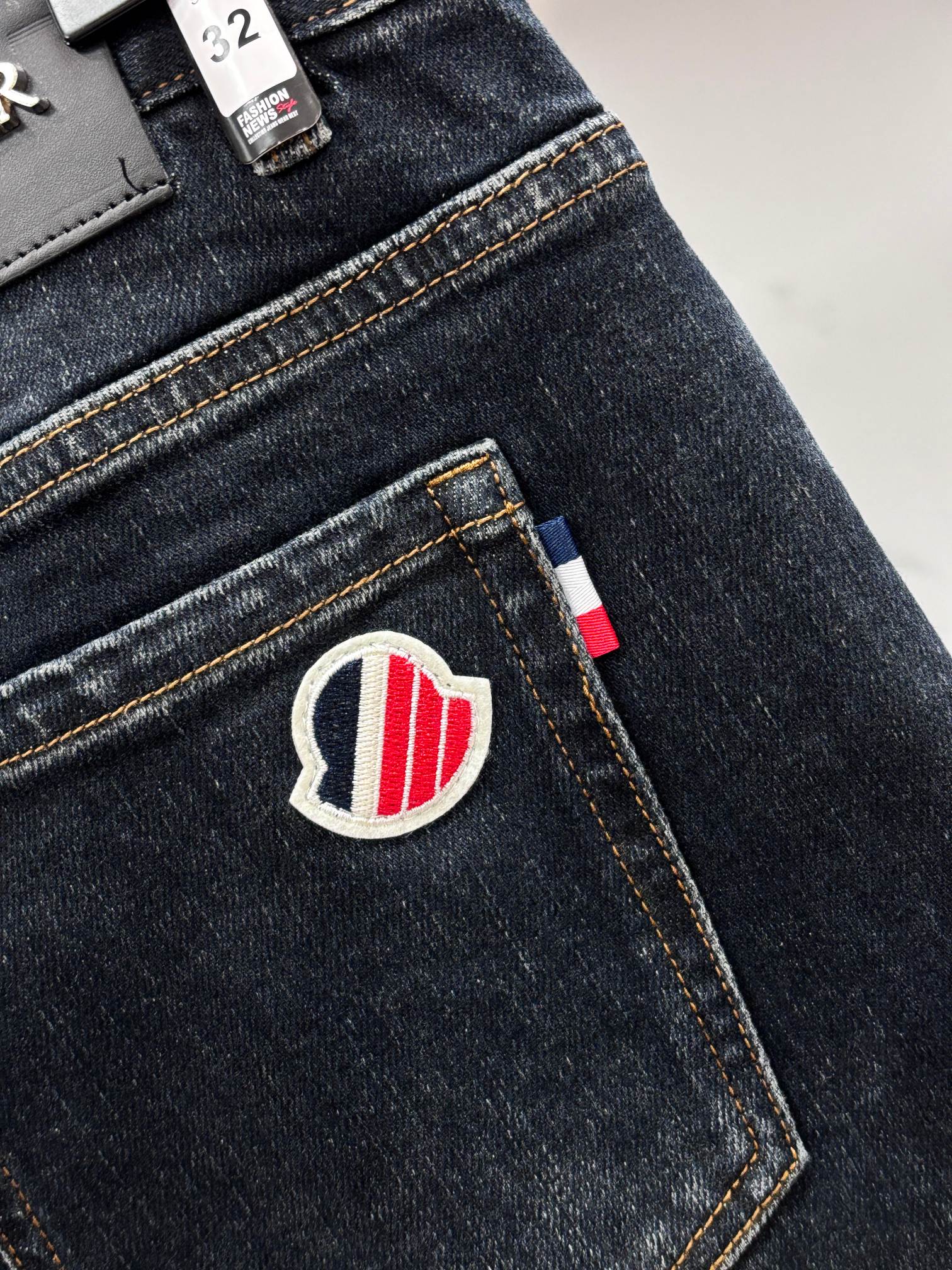 蒙口 🔥高端定制、2025早秋最新款牛仔裤 柜台同步发售 原版定制 客供五金辅料 原单品质 进口固色牛仔