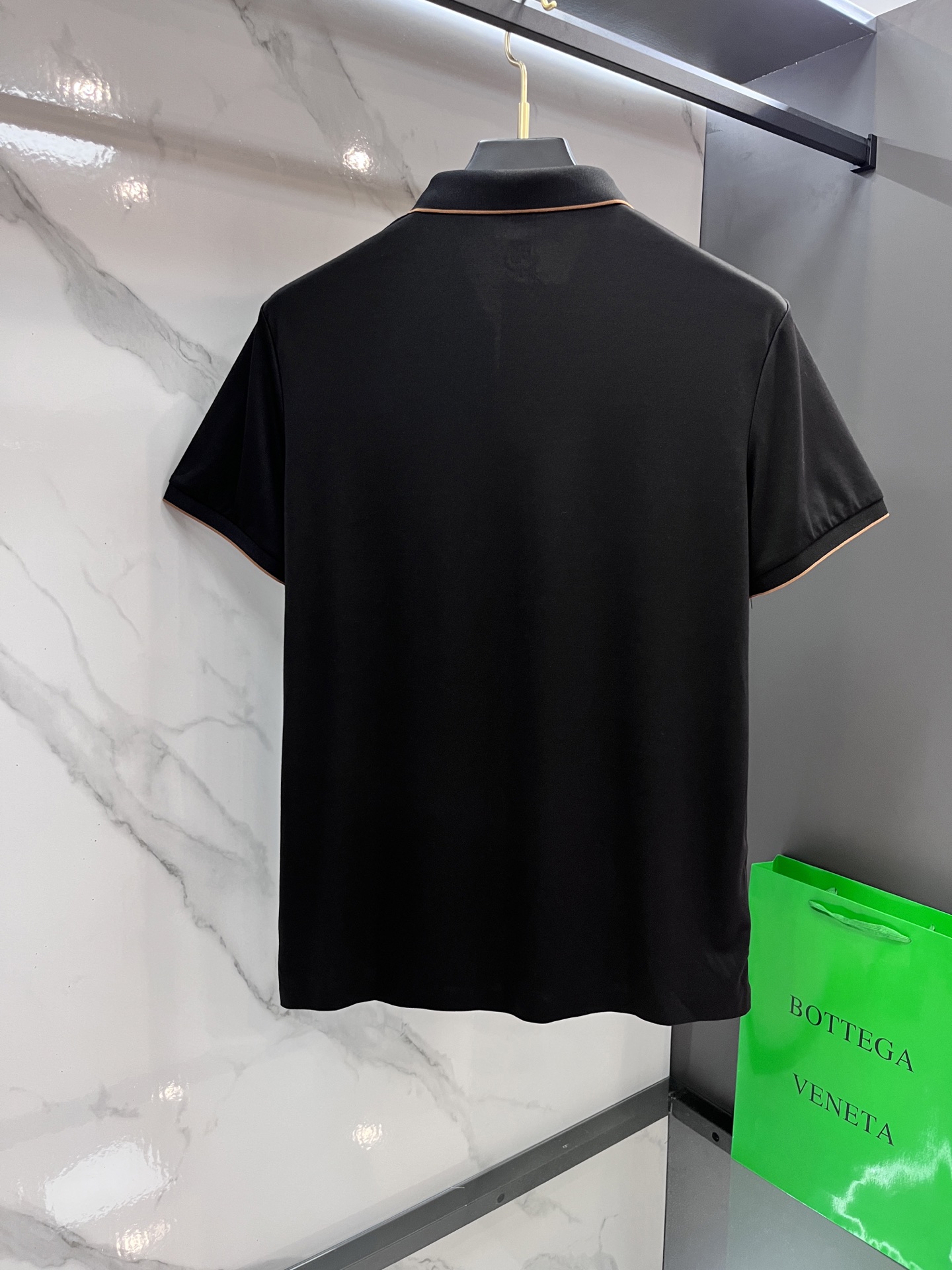 lP🆕 新款高端商务Polo 白领 单位人士必入单品！ 休闲商务翻领短袖，科技面料，体感非常棒，手感顺滑