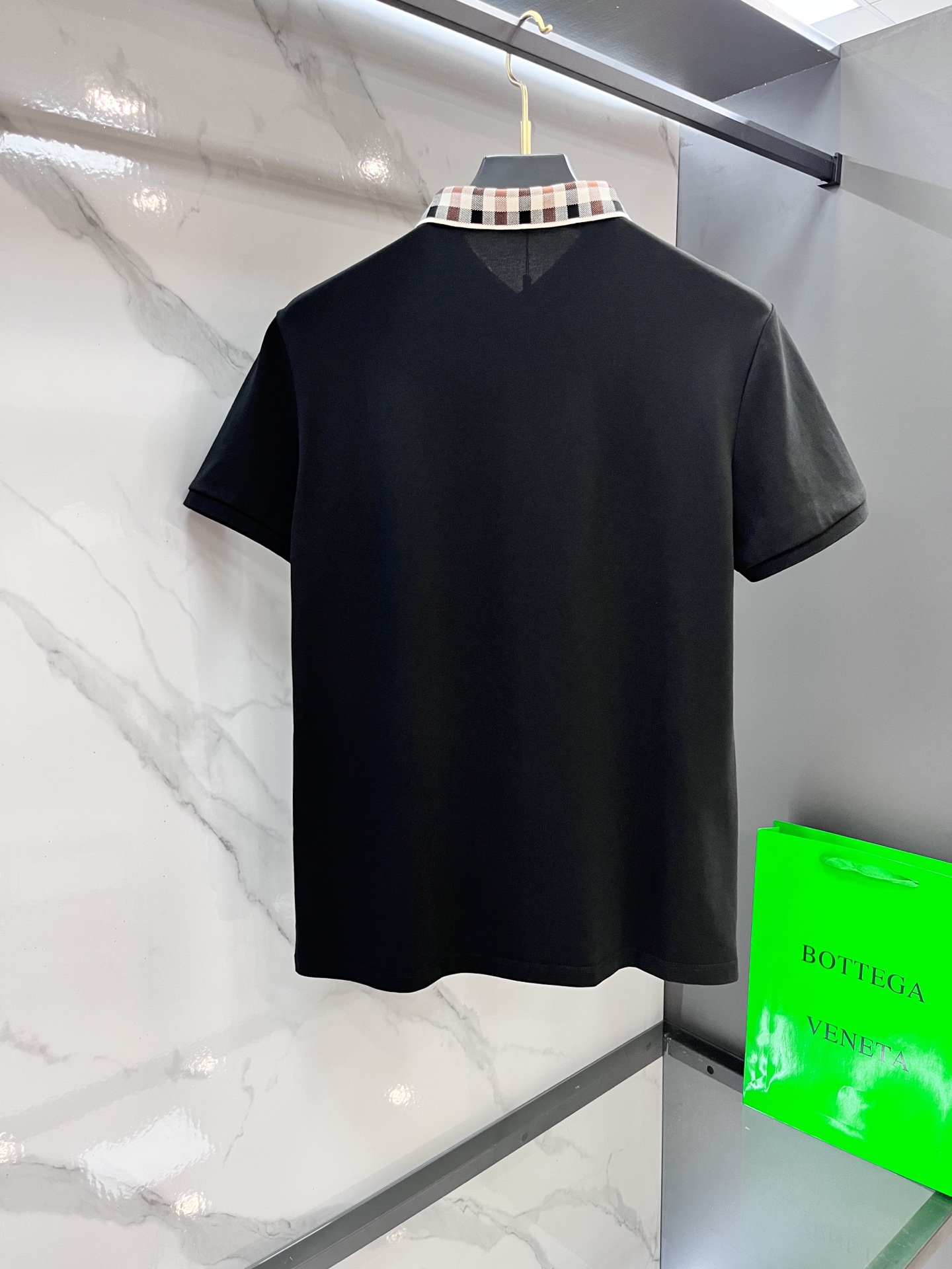 巴宝莉 2025新款高端商务Polo 白领 单位人士必入单品！ 休闲商务翻领短袖，科技面料，体感非常棒，