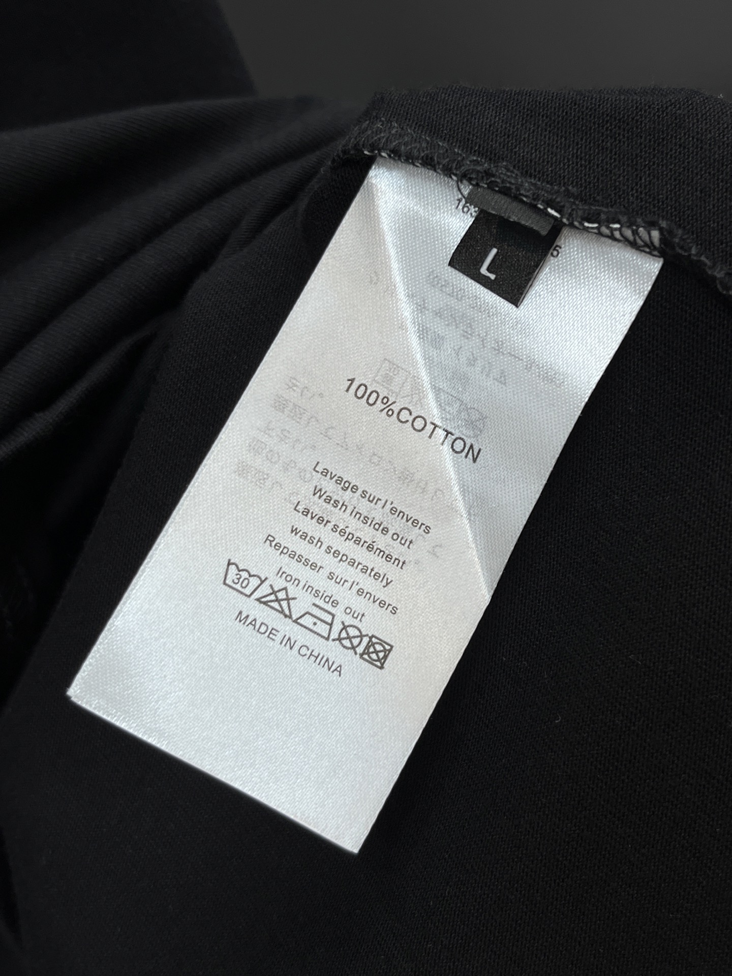 DG 25SS春夏新款首发最新圆领T恤 高端订制 设计前卫时尚！品牌logo重工艺设计 高端定制240克