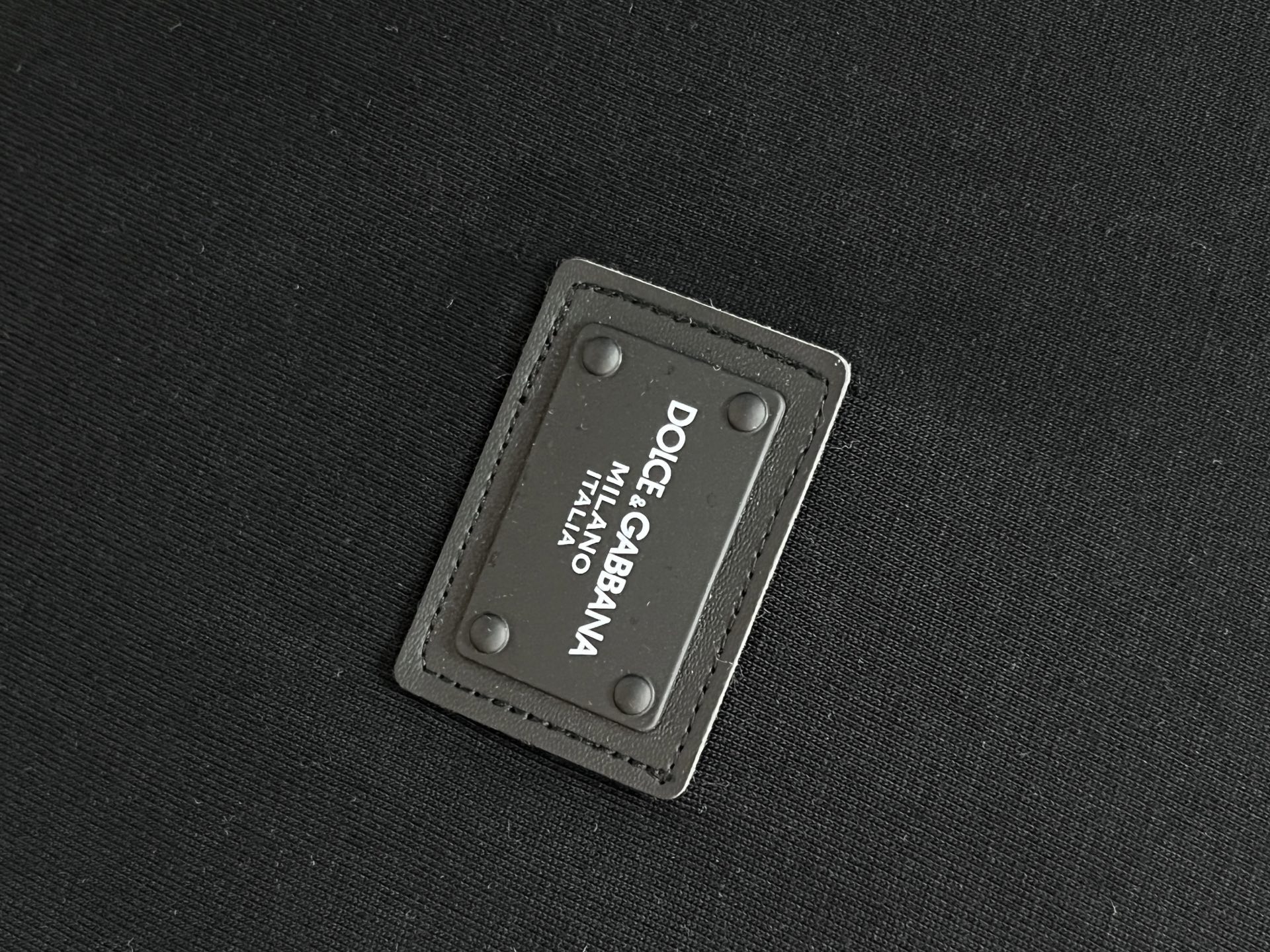 DG 25SS春夏新款首发最新圆领T恤 高端订制 设计前卫时尚！品牌logo重工艺设计 高端定制240克