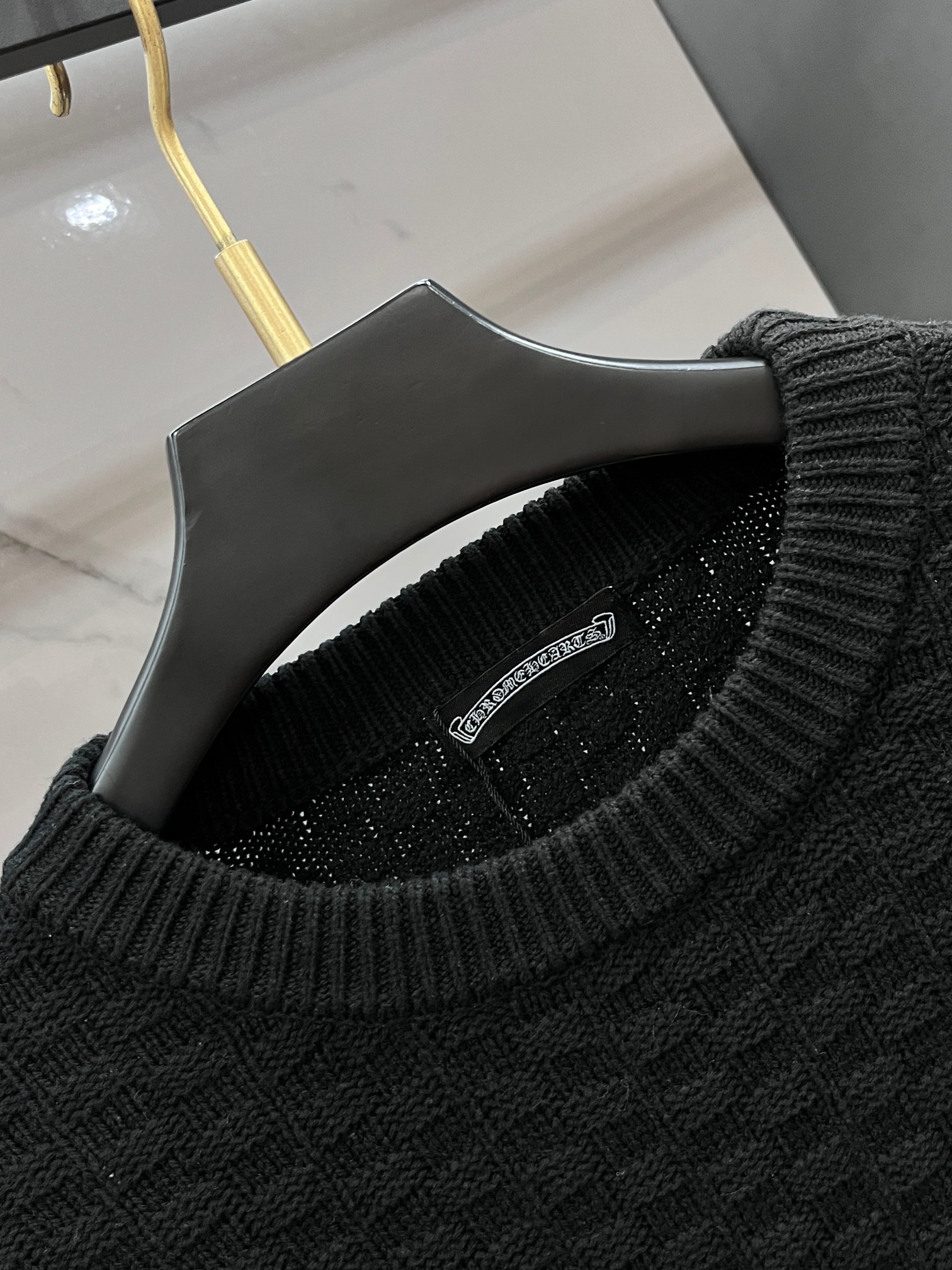 克罗心 秋冬新品圆领针织衫毛衣，设计独家呈现！超级流畅线条感极符合美学基调的一款毛衣，最基础的款式以极简