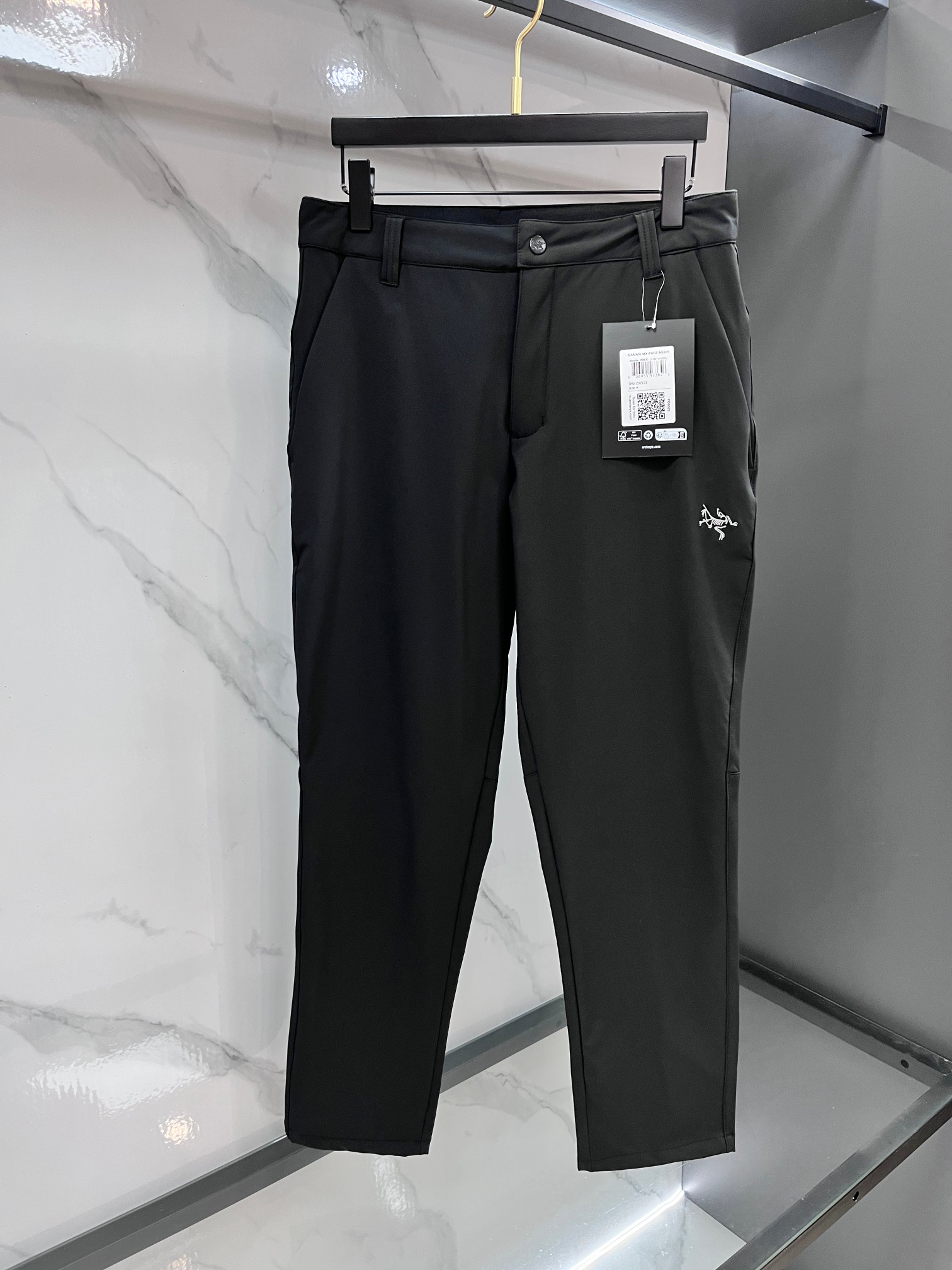 始祖鸟 ARC'TERYX户外防风加绒休闲裤，冬季男士软壳裤！无缝设计高热度鸟家户外机能风3D立体修身裁