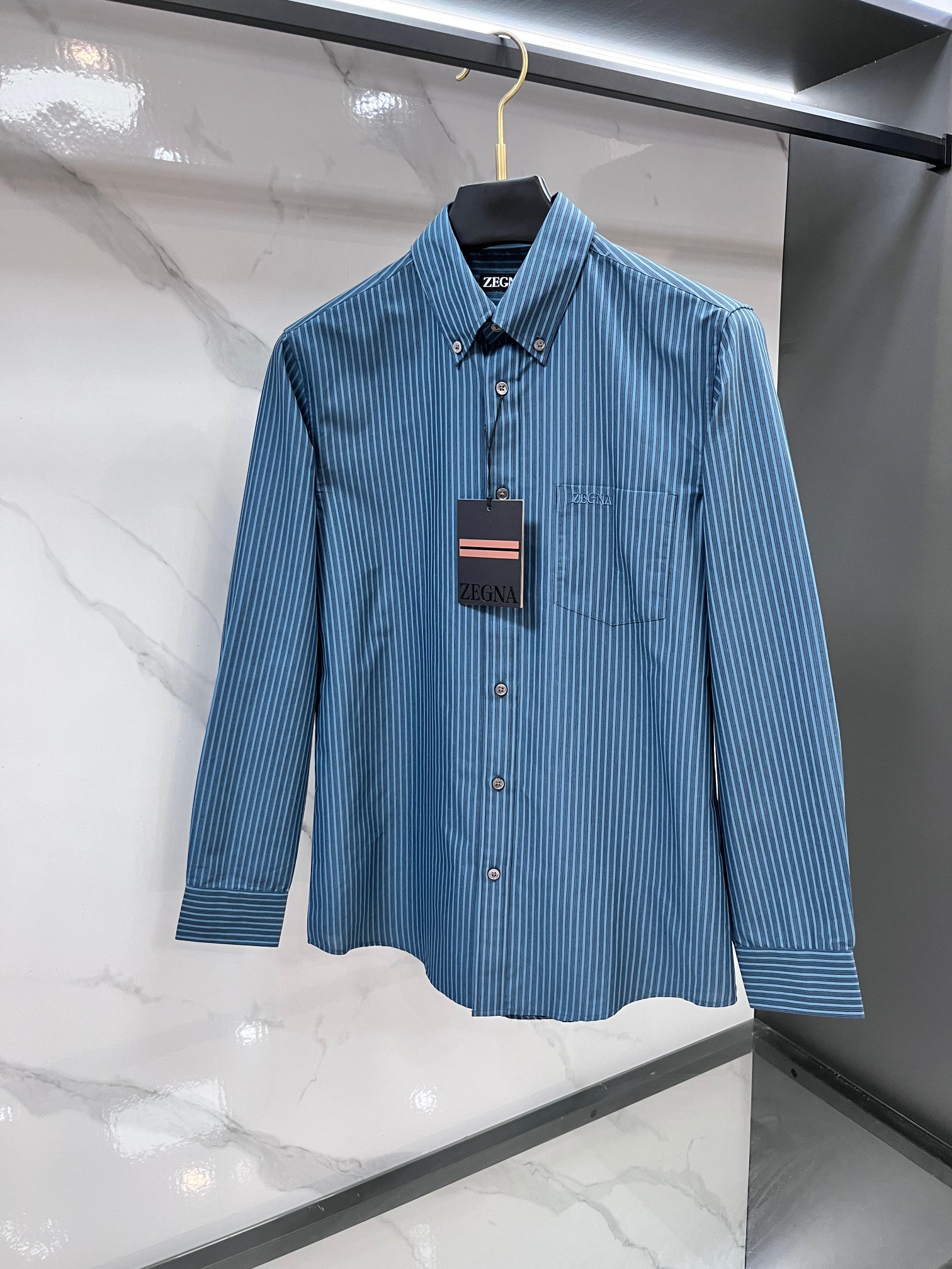 杰尼亚 2025ss新款男士长袖 衬衫 衬衣，高端版本！定制面料 透气舒适度高，细节无可挑剔，品牌元素设