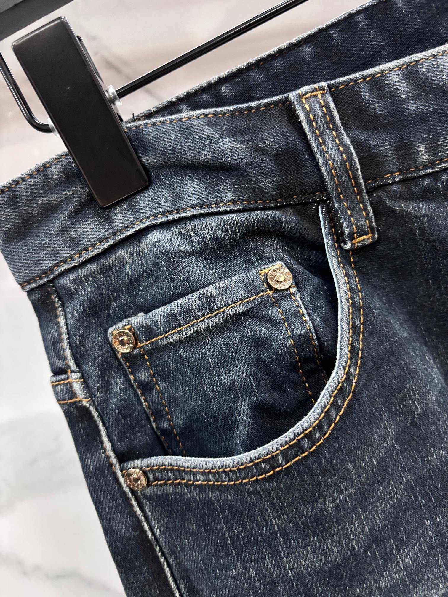 迪奥 🔥高端定制、2025早秋最新款牛仔裤 柜台同步发售 原版定制 客供五金辅料 原单品质 进口固色牛仔