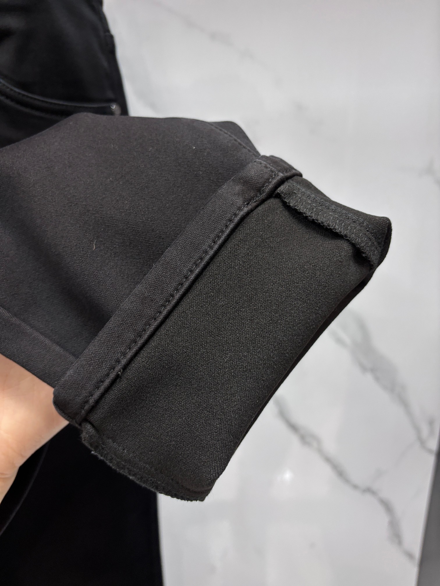 lP🆕 🔥高端定制、2025早秋最新款牛仔裤 柜台同步发售 原版定制 客供五金辅料 原单品质 进口固色牛