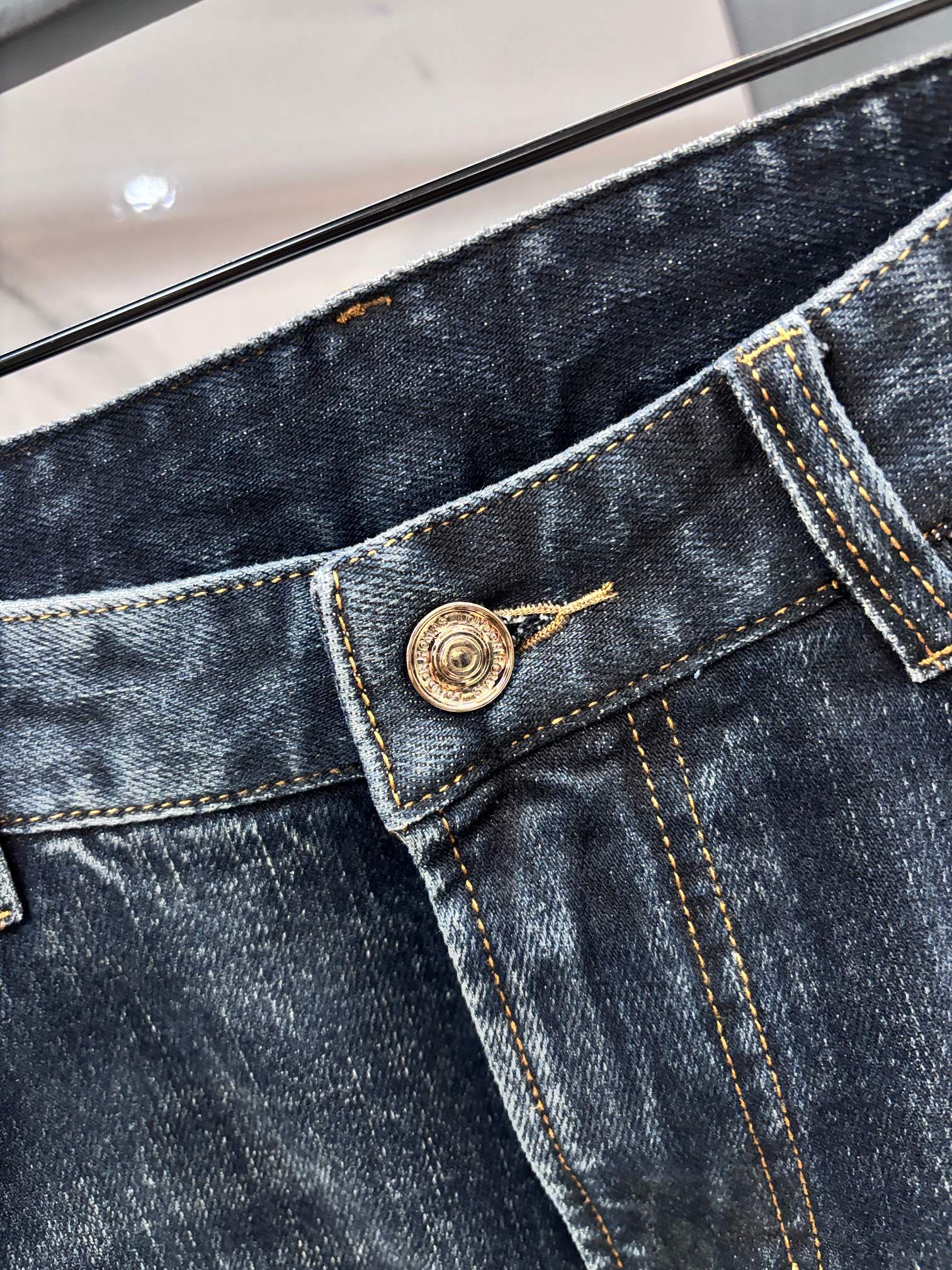 巴宝莉 🔥高端定制、2025早秋最新款牛仔裤 柜台同步发售 原版定制 客供五金辅料 原单品质 进口固色牛