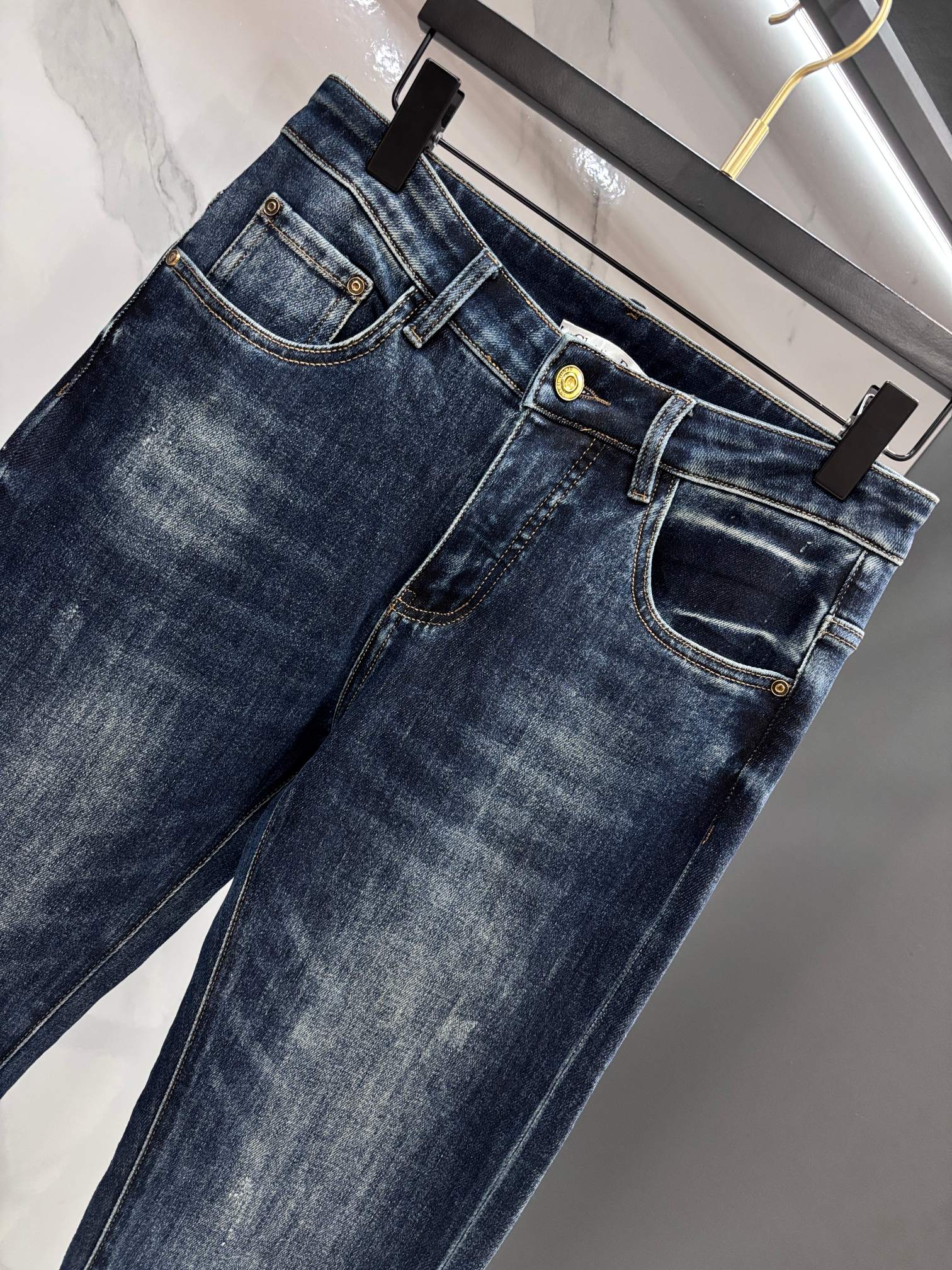 迪奥 🔥高端定制、2025早秋最新款牛仔裤 柜台同步发售 原版定制 客供五金辅料 原单品质 进口固色牛仔