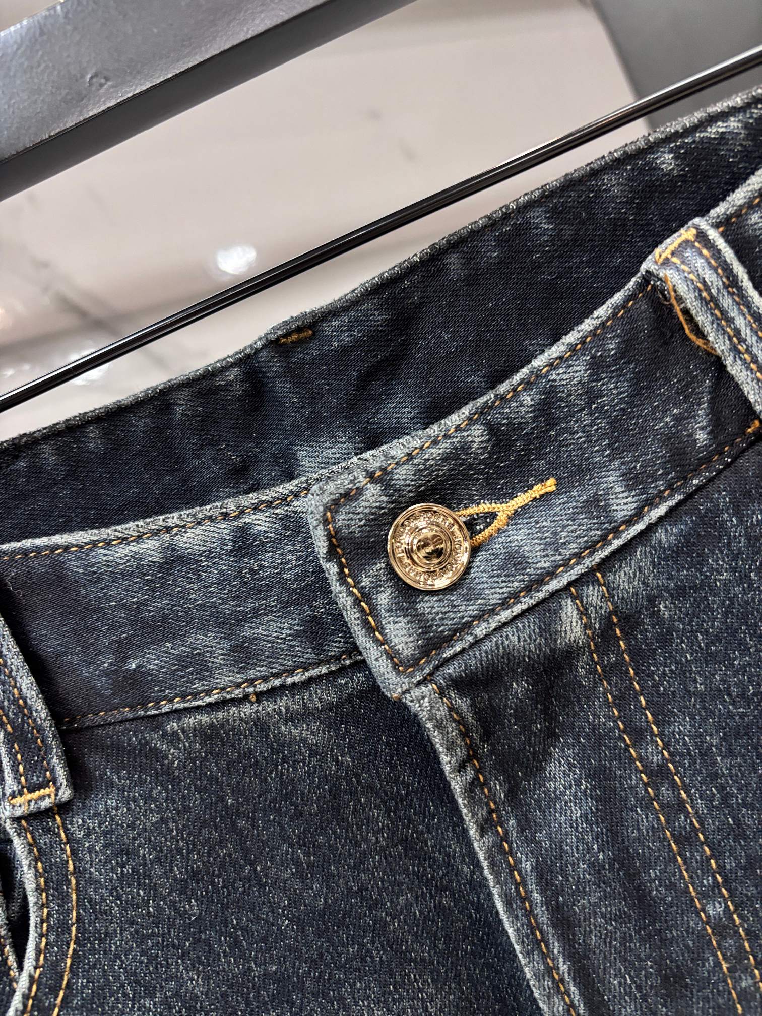 路易威登 Louis Vuitton 高级成衣风衣外套及大衣服装 #0D776854 5