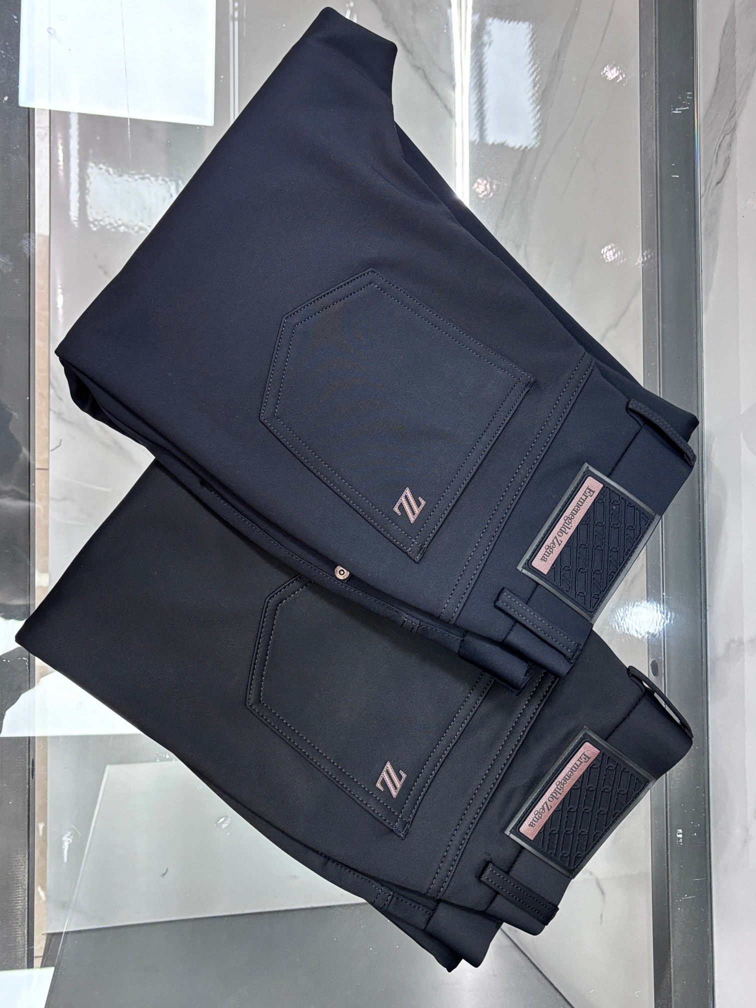 _dvG9s1hAYSdz8pZzV4hY3-cKW4APc2FnlaQKPPg