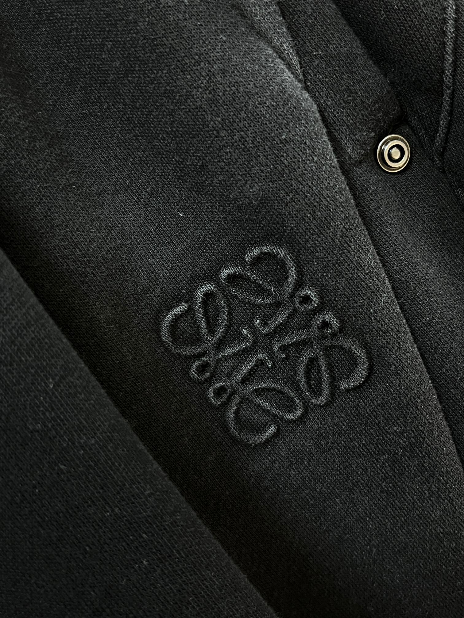 罗意威 2026秋冬新款休闲裤，高端版本，定制面料 透气舒适度高，细节无可挑剔，品牌元素设计理念，体现高