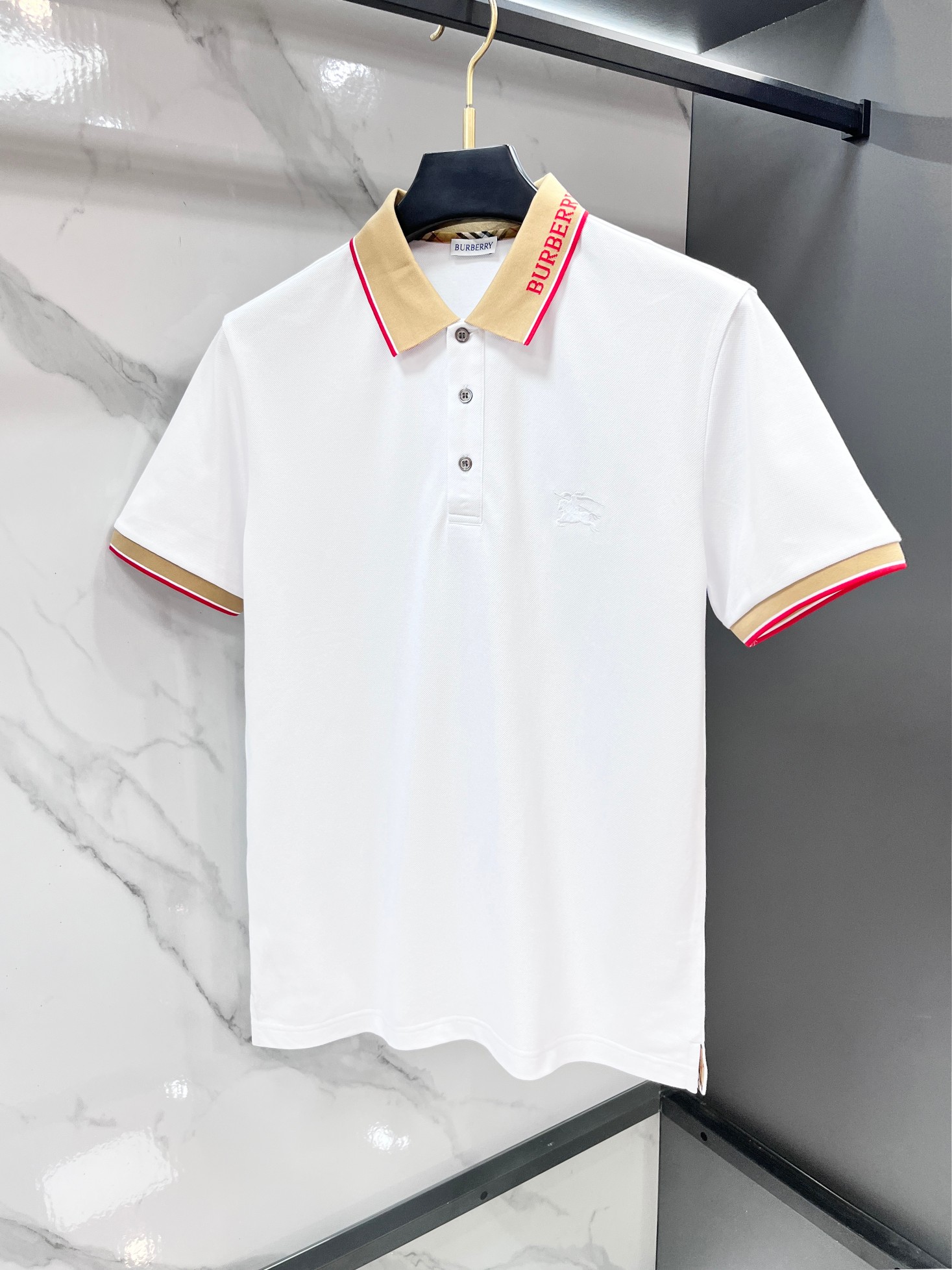 巴宝莉 2026新款高端商务Polo 白领 单位人士必入单品！ 休闲商务翻领短袖，科技面料，体感非常棒，