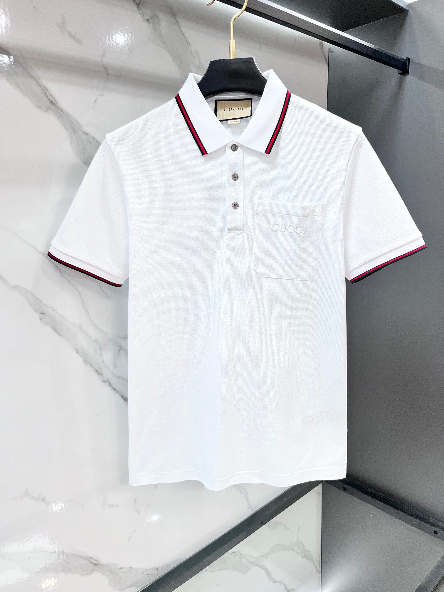 Gucci 2026新款高端商务Polo 白领 单位人士必入单品！ 休闲商务翻领短袖，科技面料，体感非常