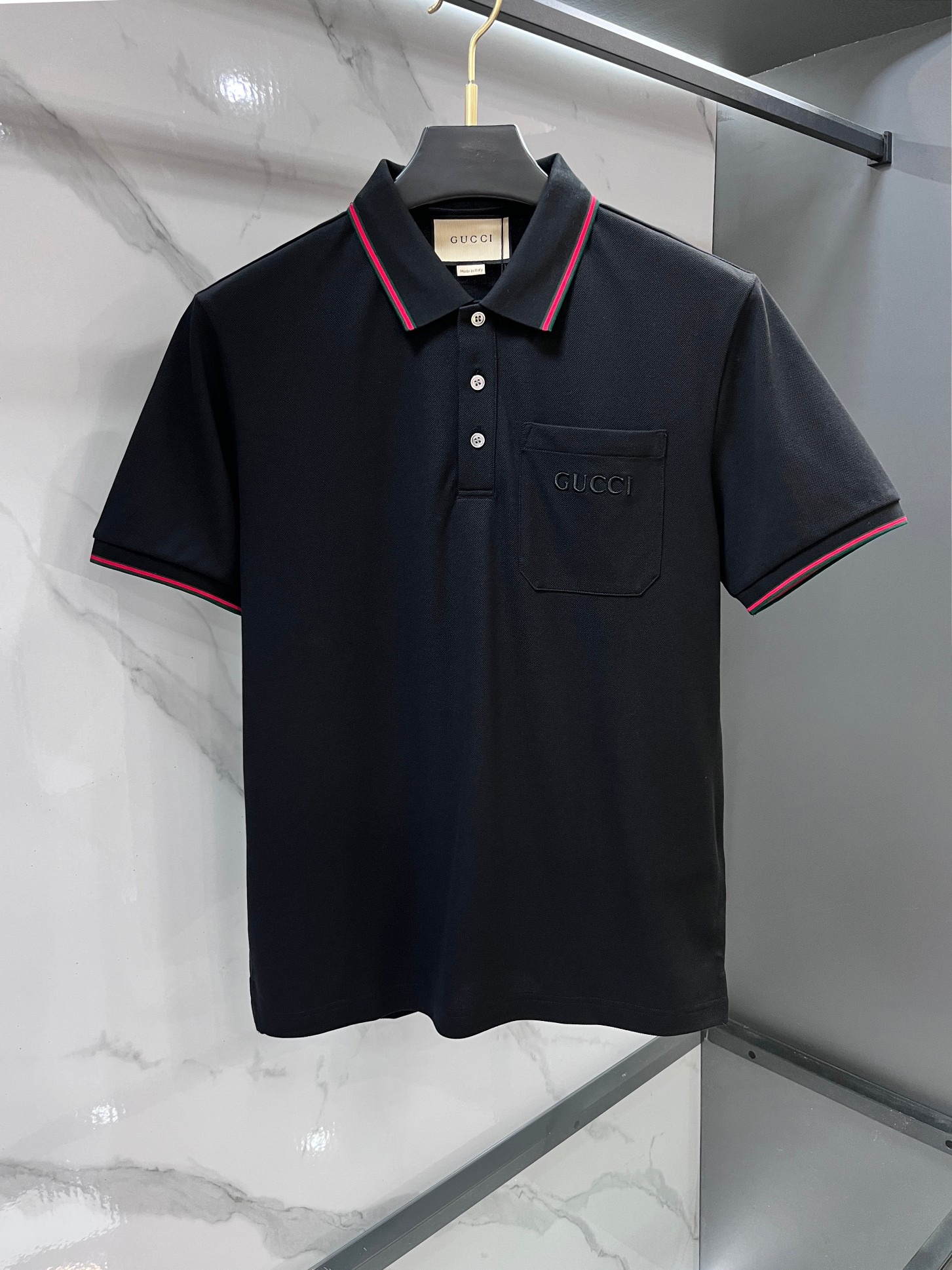 Gucci 2026新款高端商务Polo 白领 单位人士必入单品！ 休闲商务翻领短袖，科技面料，体感非常