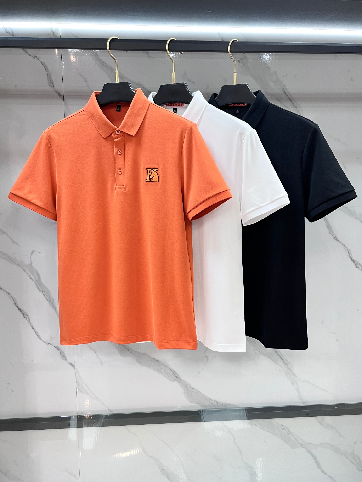 爱马仕 2026新款高端商务Polo 白领 单位人士必入单品！ 休闲商务翻领短袖，科技面料，体感非常棒，