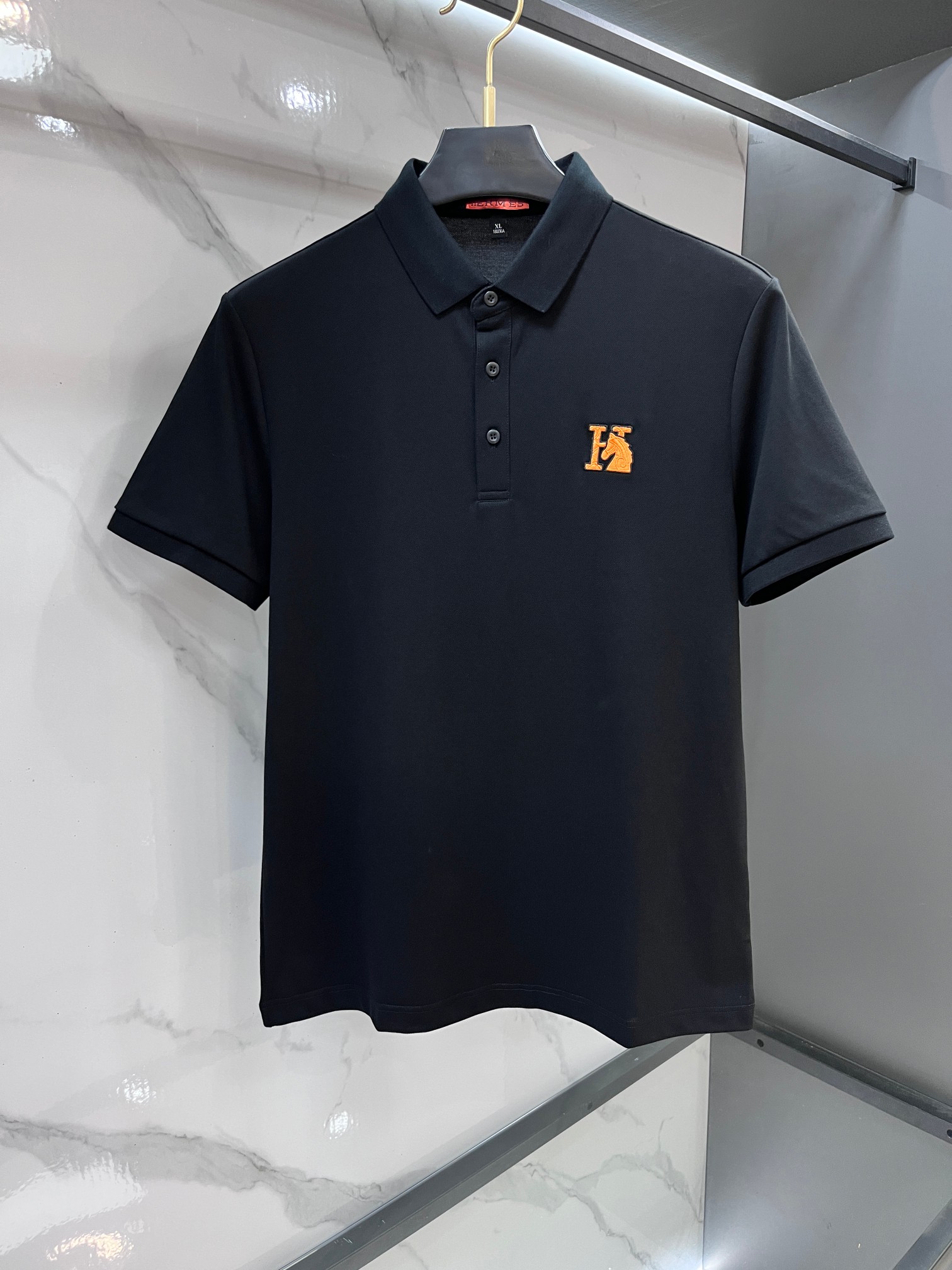 爱马仕 2026新款高端商务Polo 白领 单位人士必入单品！ 休闲商务翻领短袖，科技面料，体感非常棒，