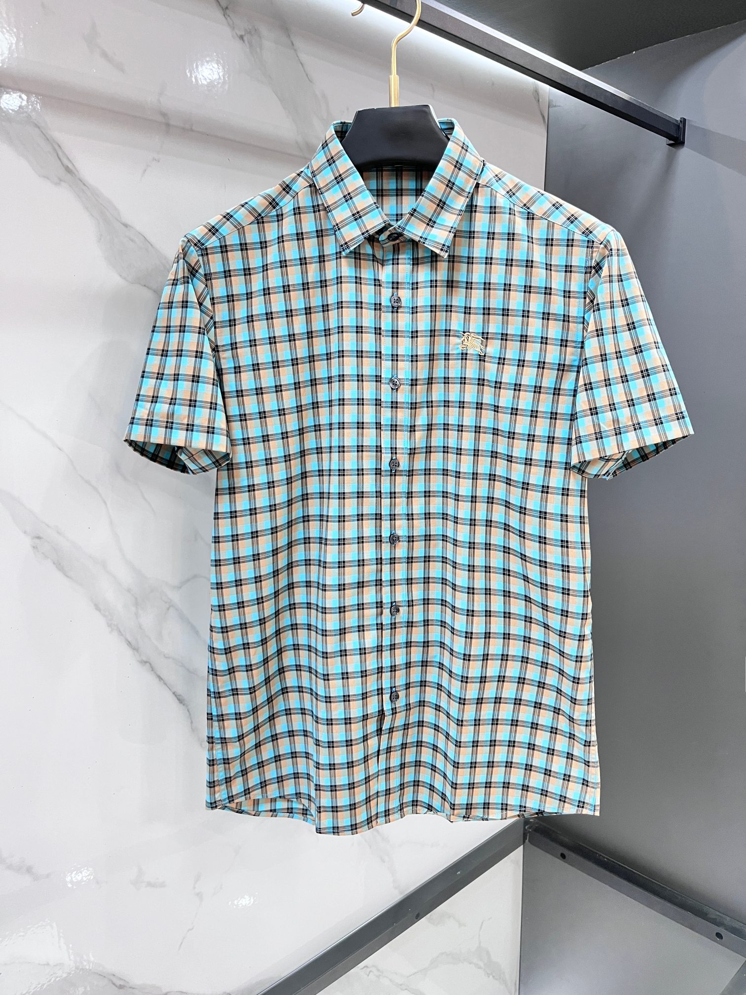 巴宝莉 官网1:1原单品质25ss新款秋冬格子对位衬衫原版3,200购入开发，面料采用100%锦纶定织格