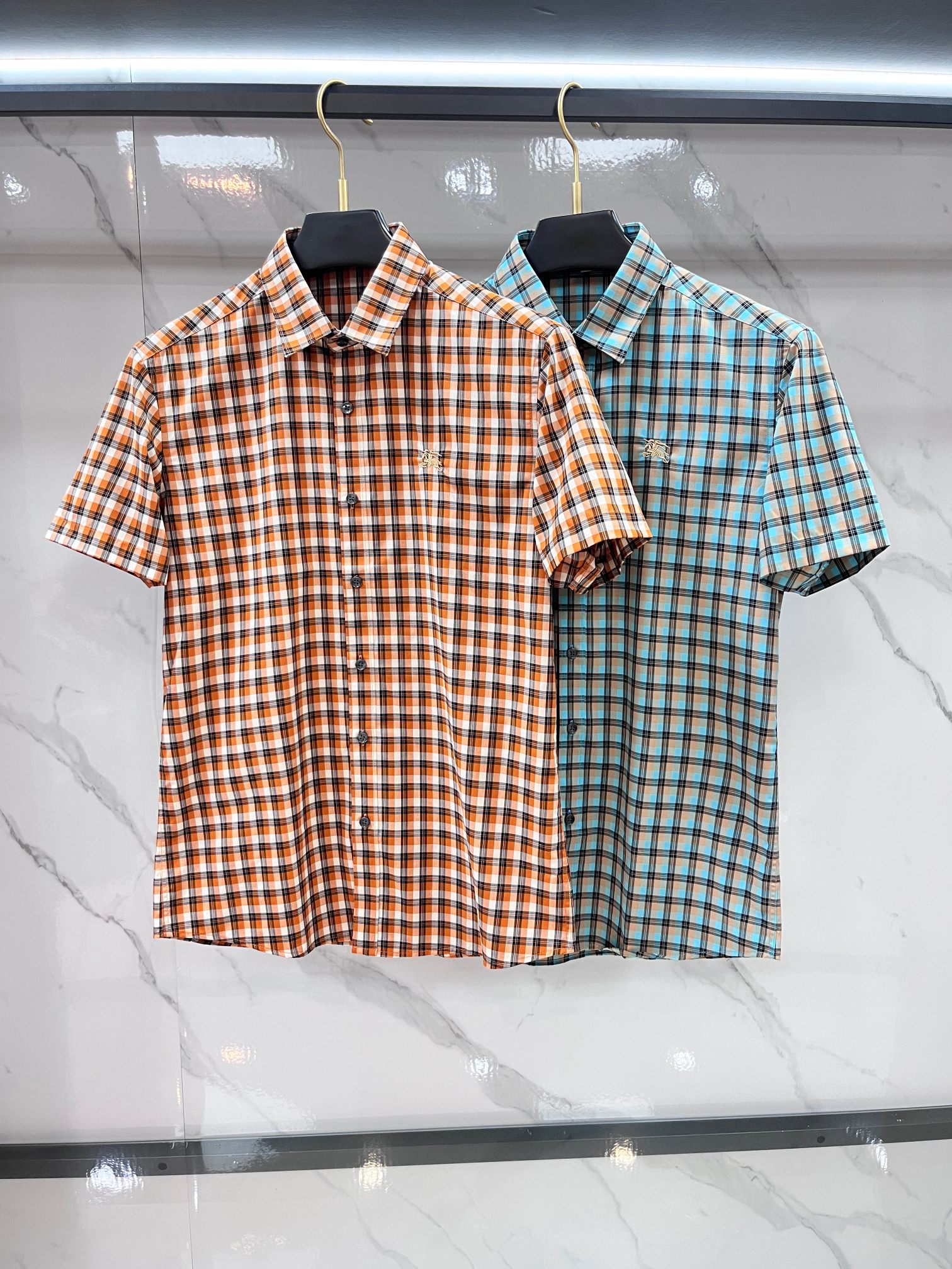 巴宝莉 官网1:1原单品质25ss新款秋冬格子对位衬衫原版3,200购入开发，面料采用100%锦纶定织格