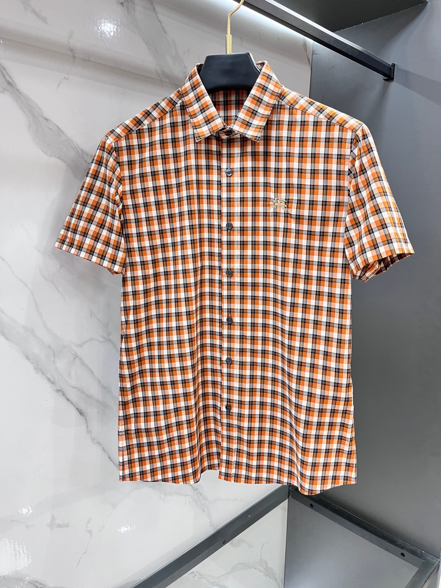 巴宝莉 官网1:1原单品质25ss新款秋冬格子对位衬衫原版3,200购入开发，面料采用100%锦纶定织格