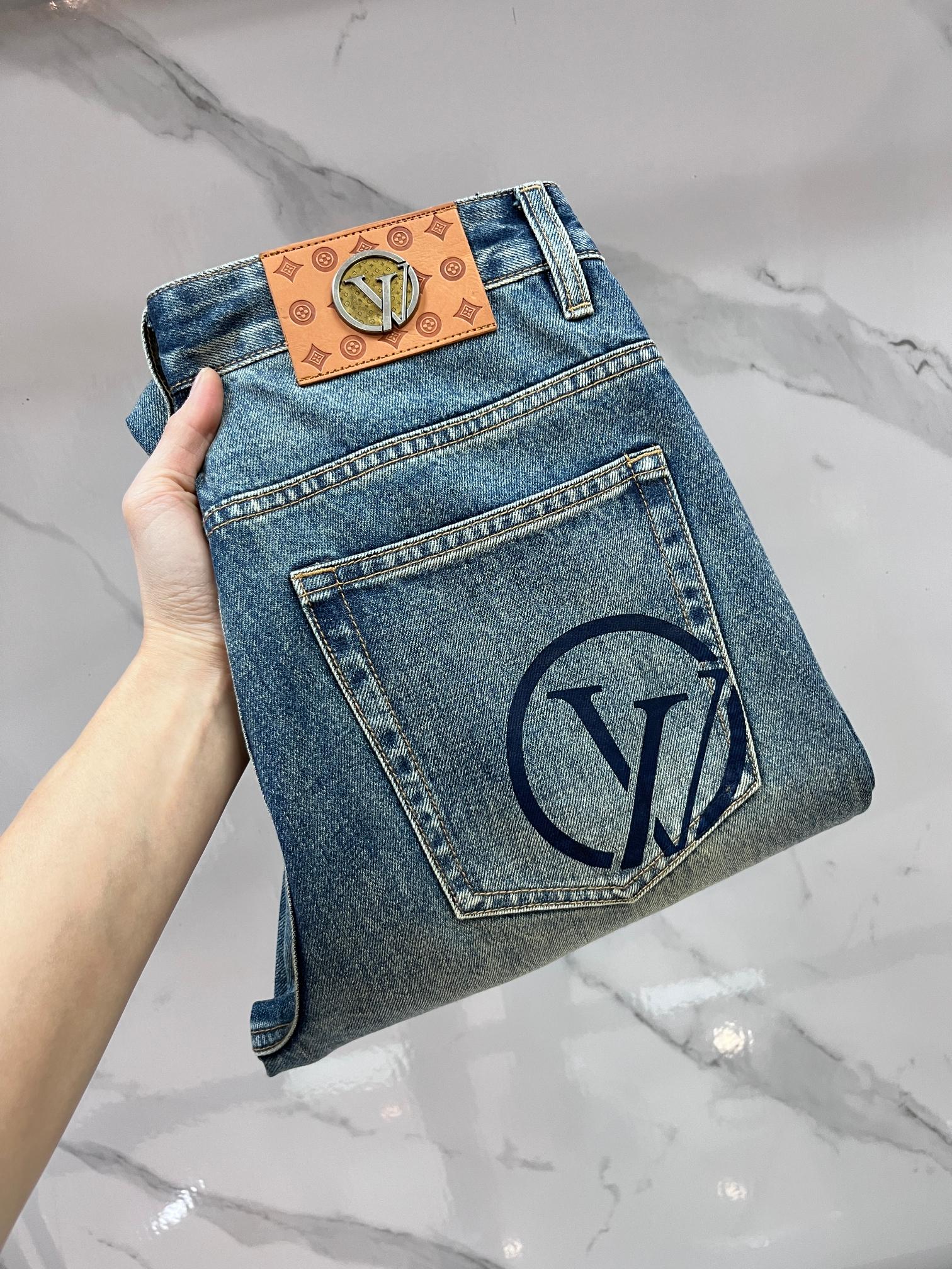 Lv 🔥高端定制、2026早秋最新款牛仔裤 柜台同步发售 原版定制 客供五金辅料 原单品质 进口固色牛仔