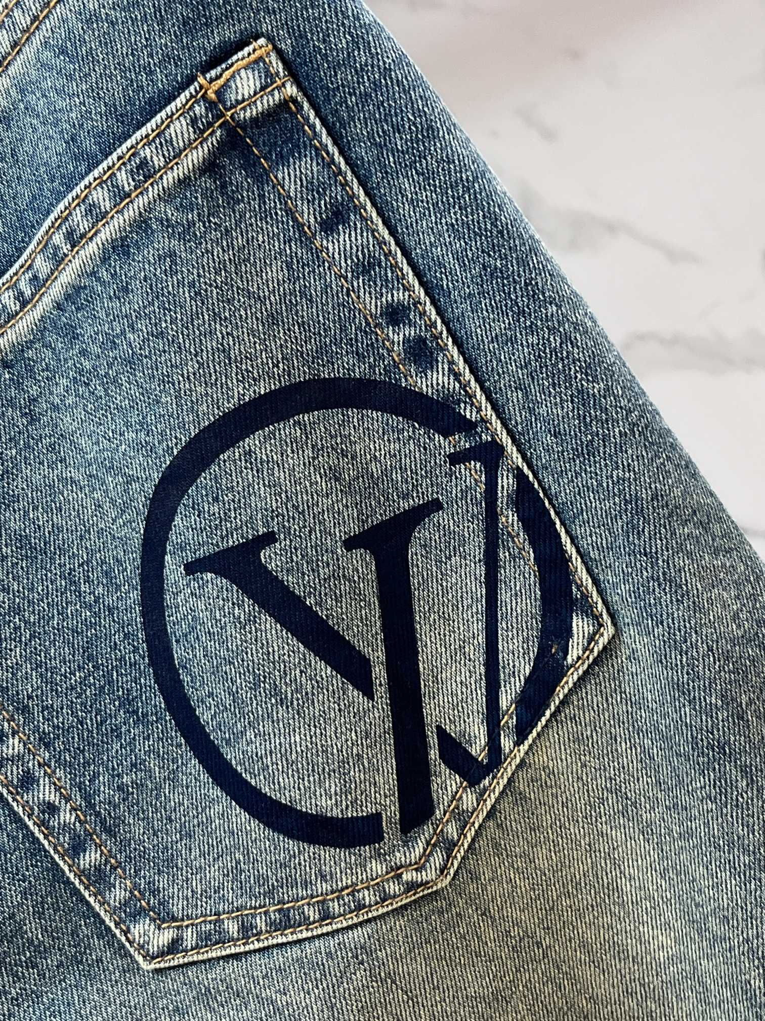 Lv 🔥高端定制、2026早秋最新款牛仔裤 柜台同步发售 原版定制 客供五金辅料 原单品质 进口固色牛仔