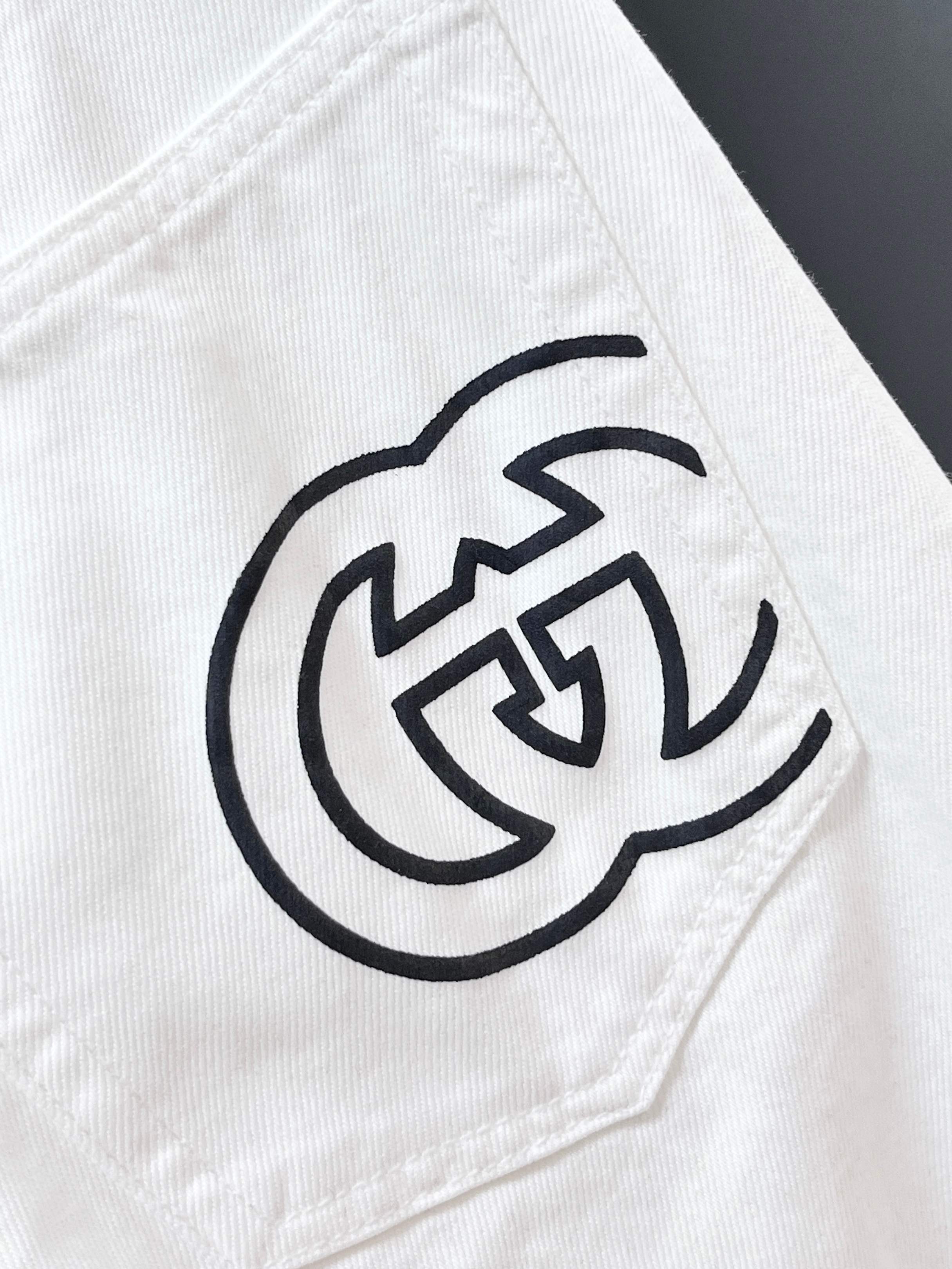 Gucci 🔥高端定制、2026早秋最新款牛仔裤 柜台同步发售 原版定制 客供五金辅料 原单品质 进口固