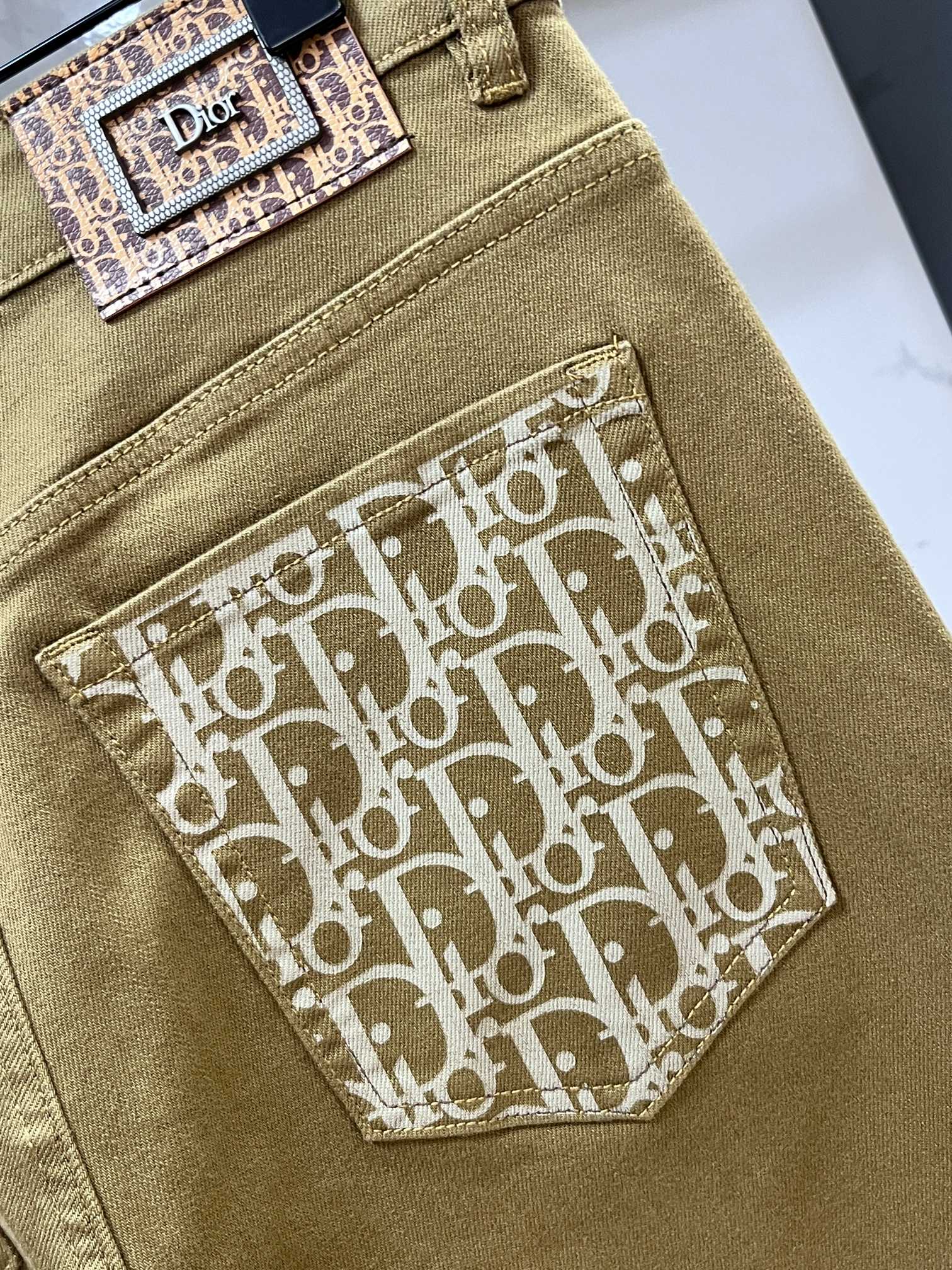 迪奥 🔥高端定制、2026早秋最新款牛仔裤 柜台同步发售 原版定制 客供五金辅料 原单品质 进口固色牛仔