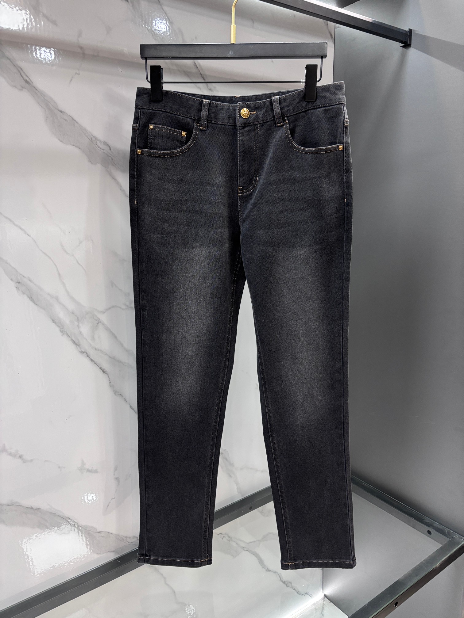 Gucci 🔥高端定制、2026早秋最新款牛仔裤 柜台同步发售 原版定制 客供五金辅料 原单品质 进口固