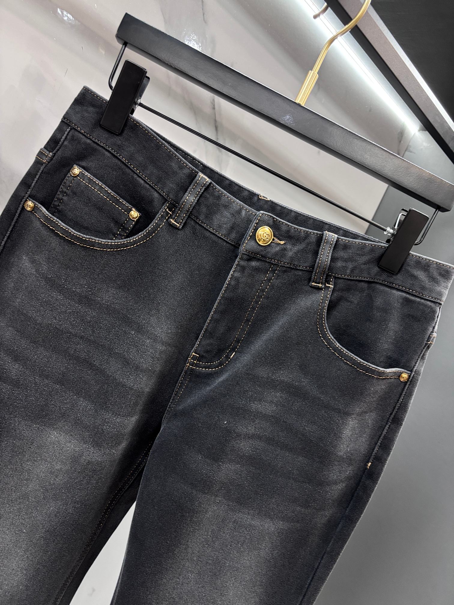 Gucci 🔥高端定制、2026早秋最新款牛仔裤 柜台同步发售 原版定制 客供五金辅料 原单品质 进口固
