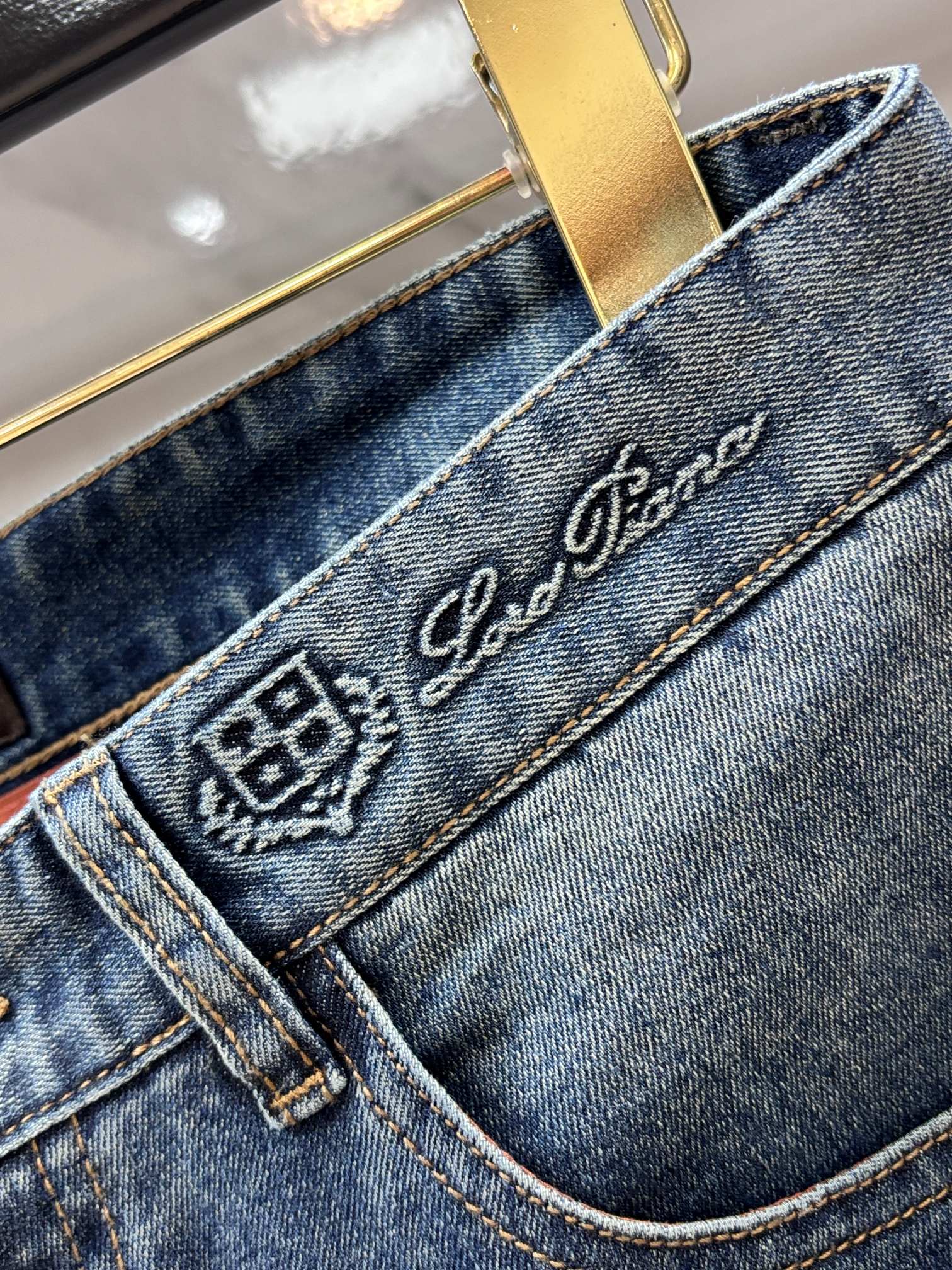 Loro piana 🔥高端定制、2026早秋最新款牛仔裤 柜台同步发售 原版定制 客供五金辅料 原单品