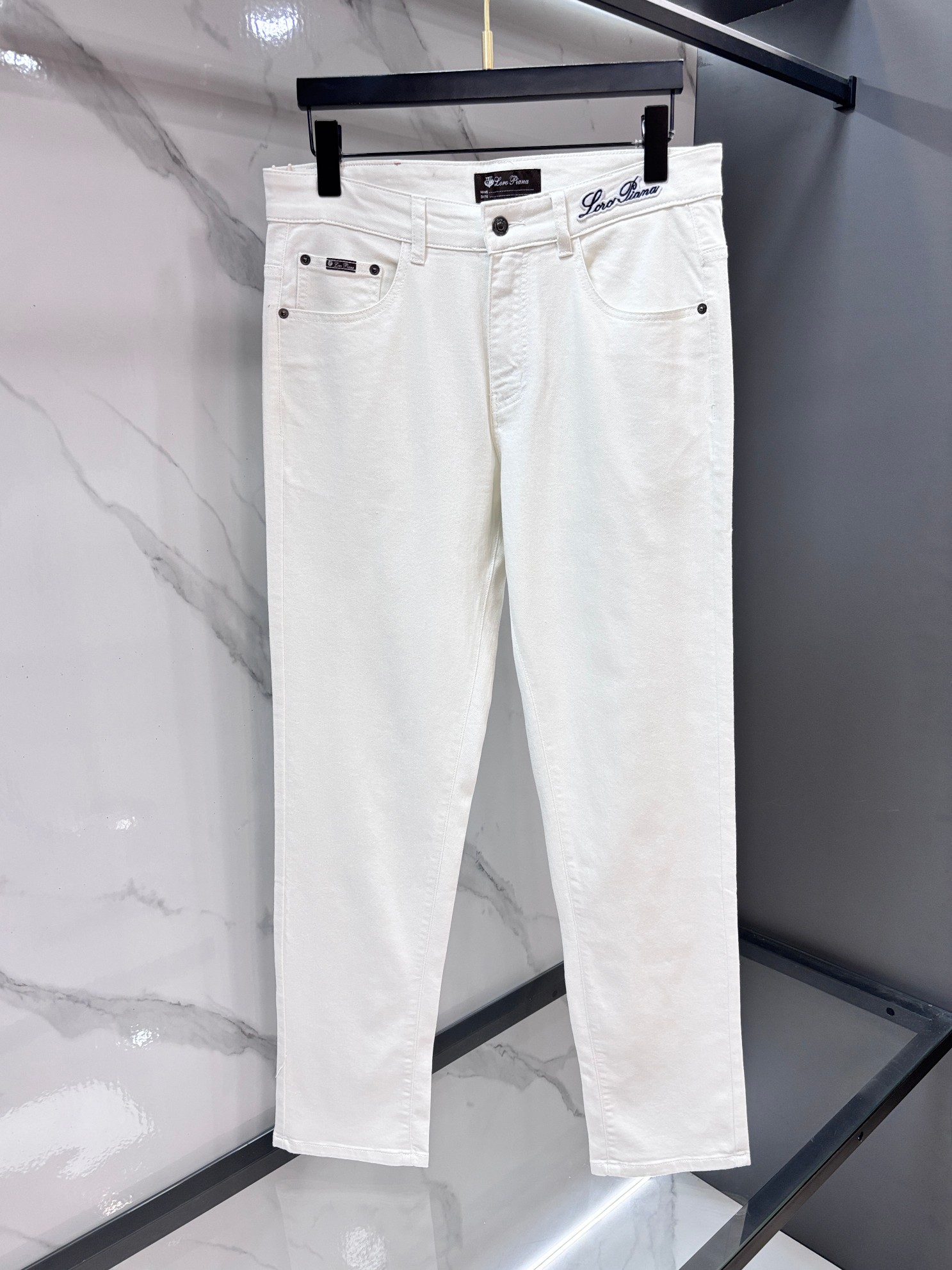 Loro piana 🔥高端定制、2026早秋最新款牛仔裤 柜台同步发售 原版定制 客供五金辅料 原单品