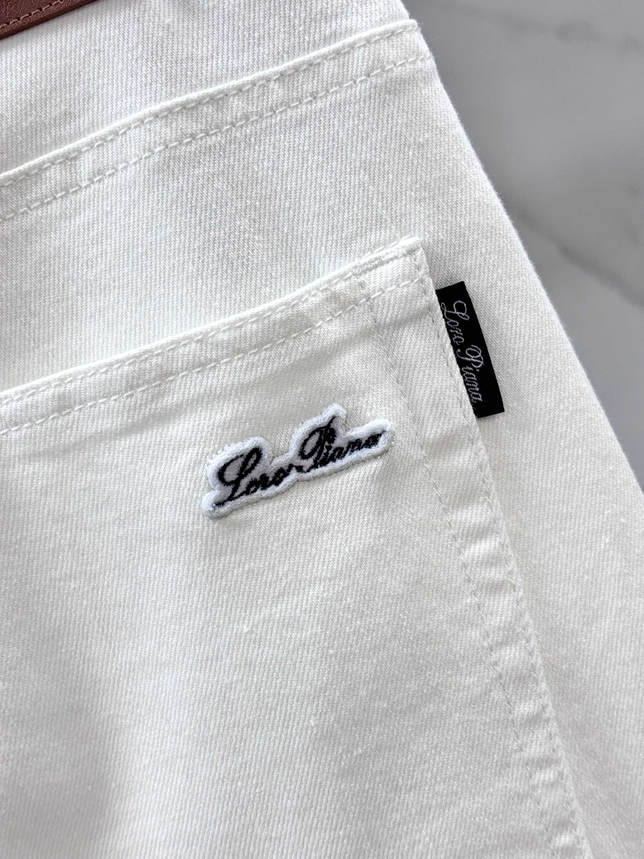 Loro piana 🔥高端定制、2026早秋最新款牛仔裤 柜台同步发售 原版定制 客供五金辅料 原单品