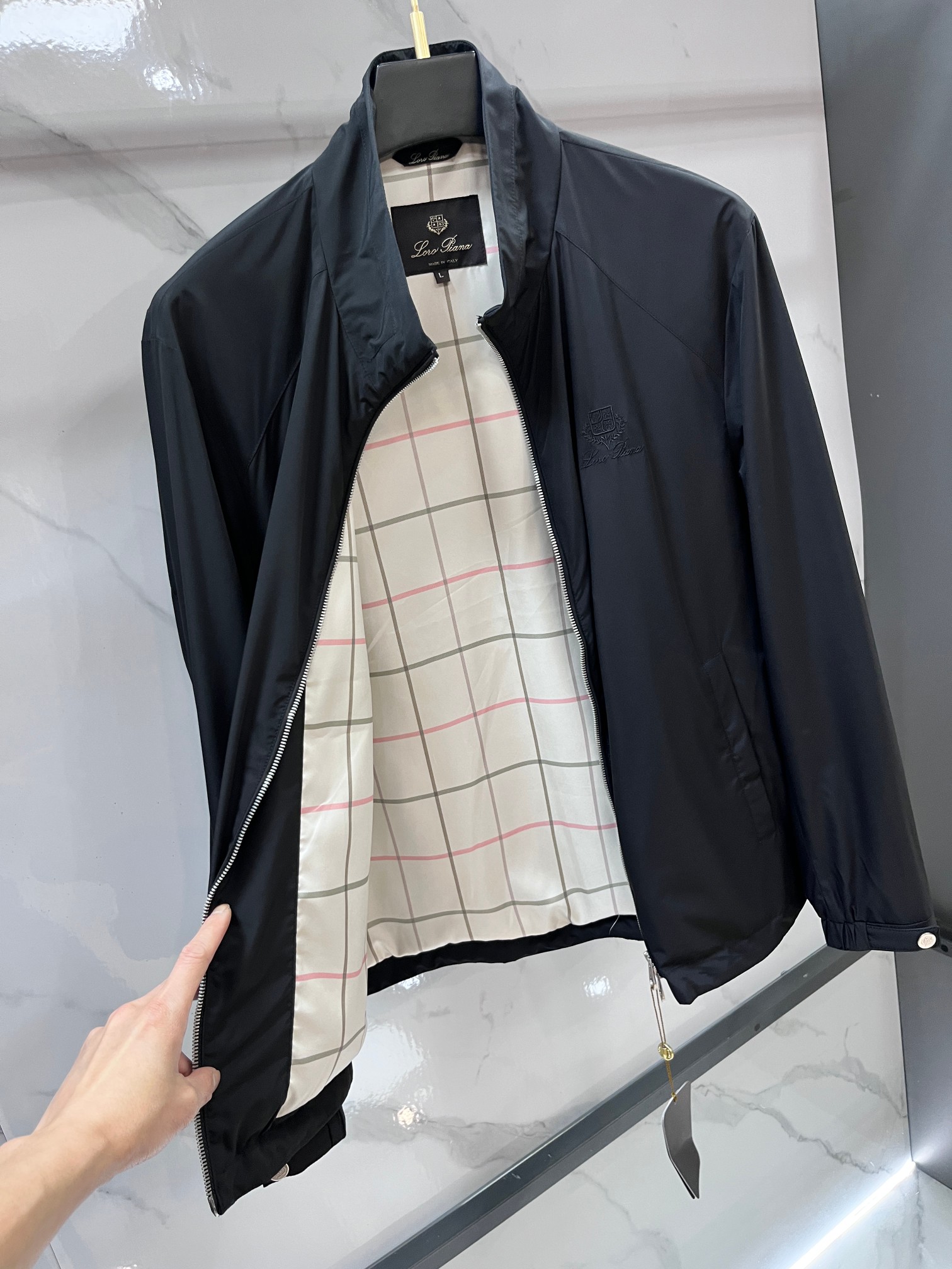 Loro piana 早春经典男士商务休闲小站领夹克外套.颇具意大利典型风格的时装，贸易公司渠道臻品 在