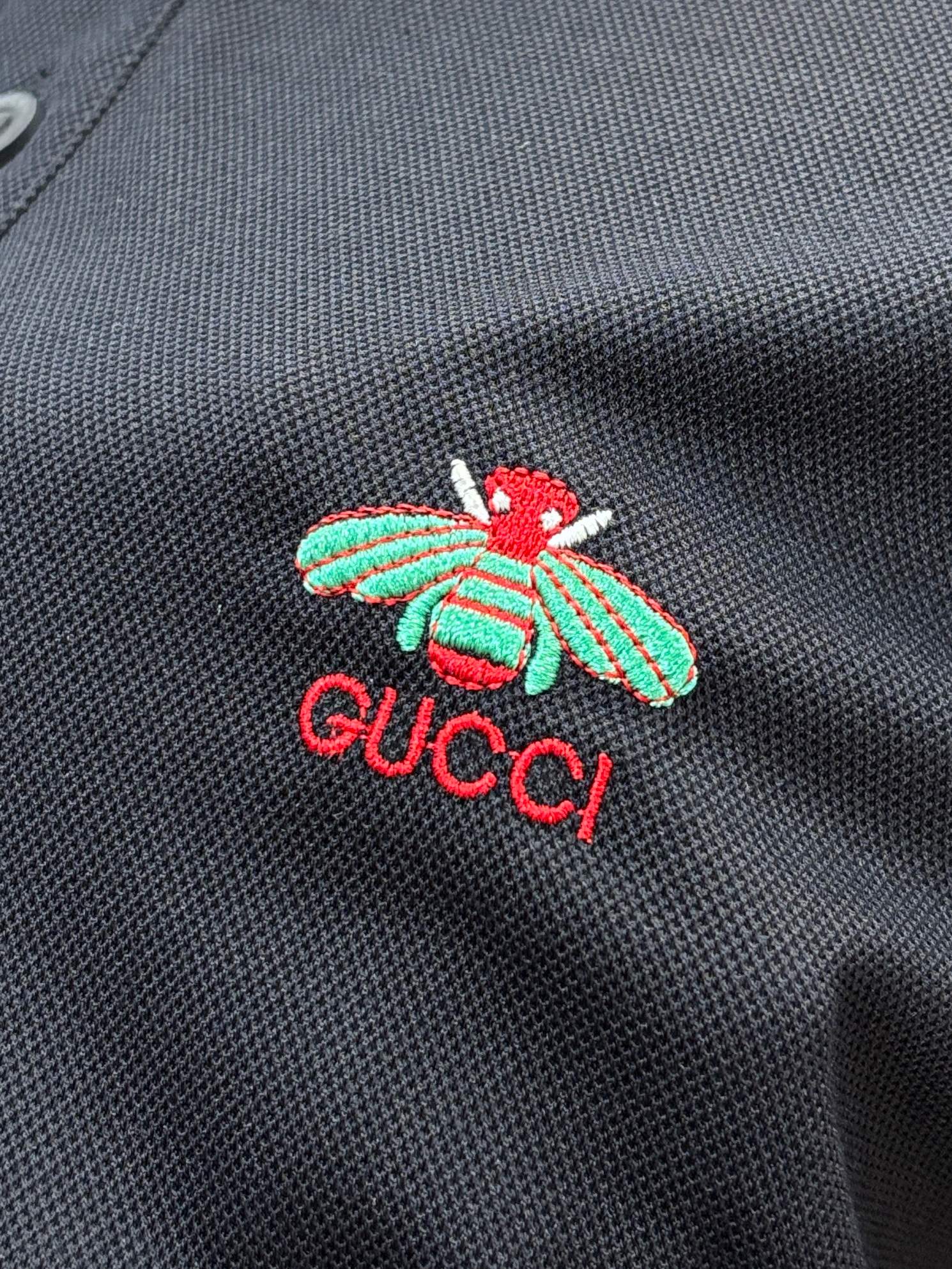 Gucci 2026ss夏季专柜新款男士翻领Polo衫！高端男装的天花板级别的商务男款！简约时尚大气不失