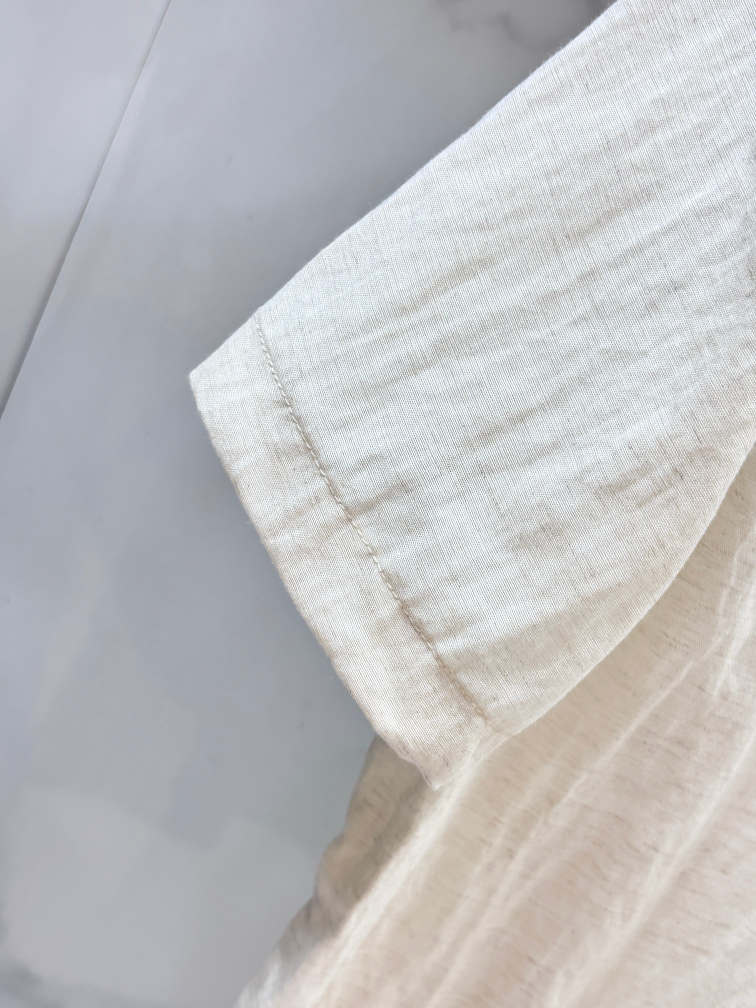 Loro Piana 春款老钱风套装 顶级品质  定制顶级亚麻面料，优点是透气性拉满，自带天然肌理感，夏