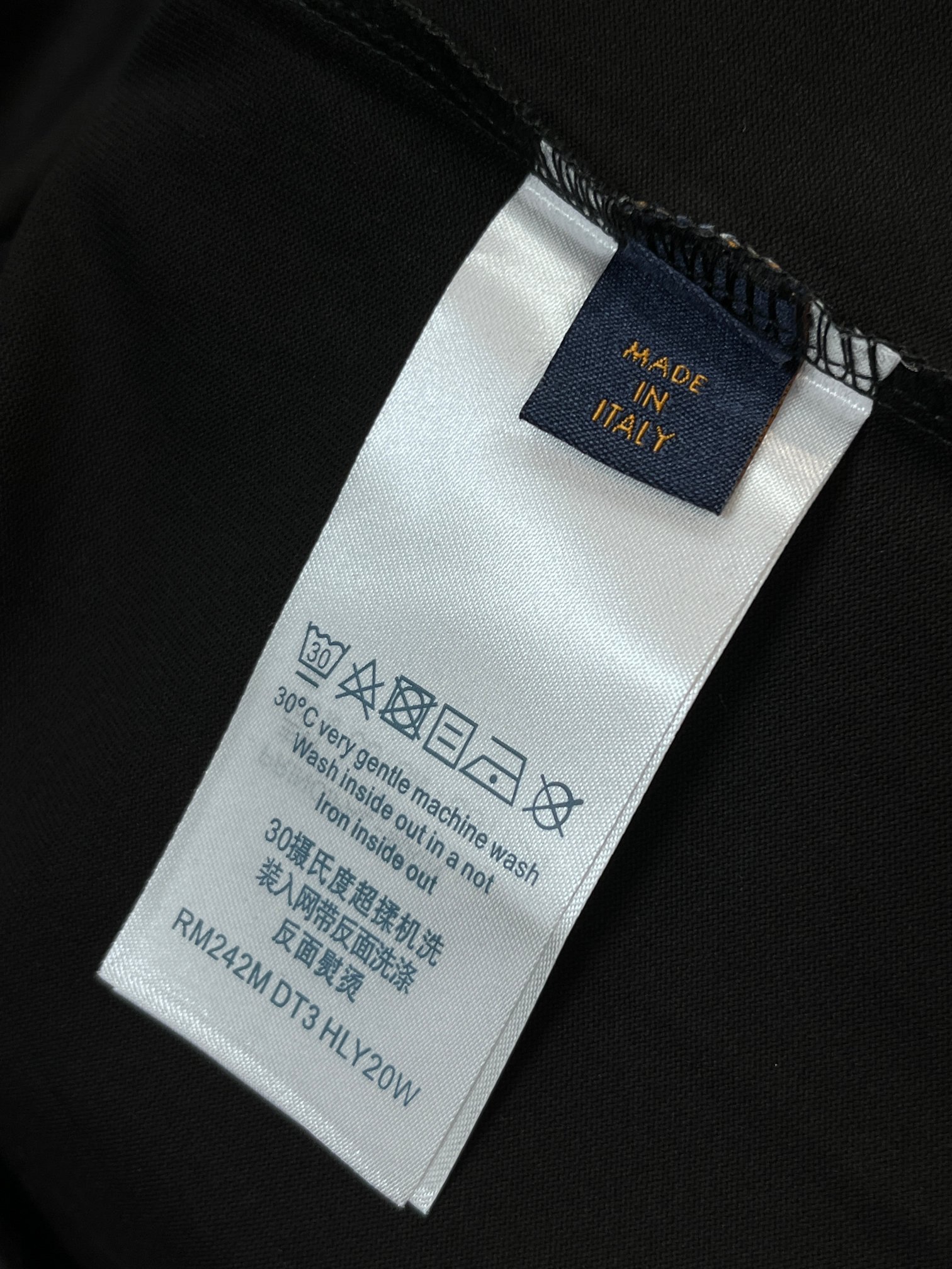 Lv 官网同款⚠️重磅推荐！2026ss夏装新品 专柜在售 最新系列图案logo短袖T恤 必须人手一件的
