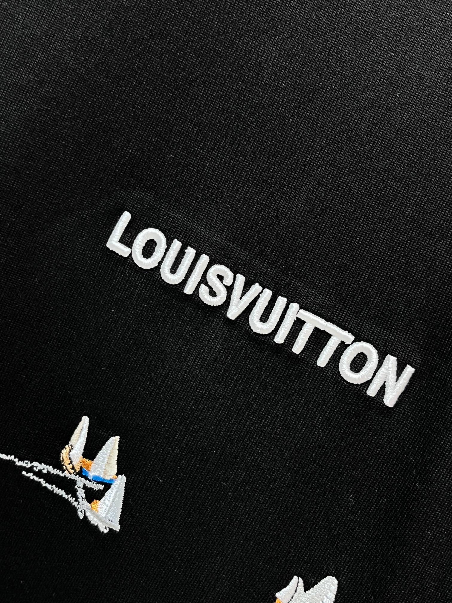 Lv 官网同款⚠️重磅推荐！2026ss夏装新品 专柜在售 最新系列图案logo短袖T恤 必须人手一件的