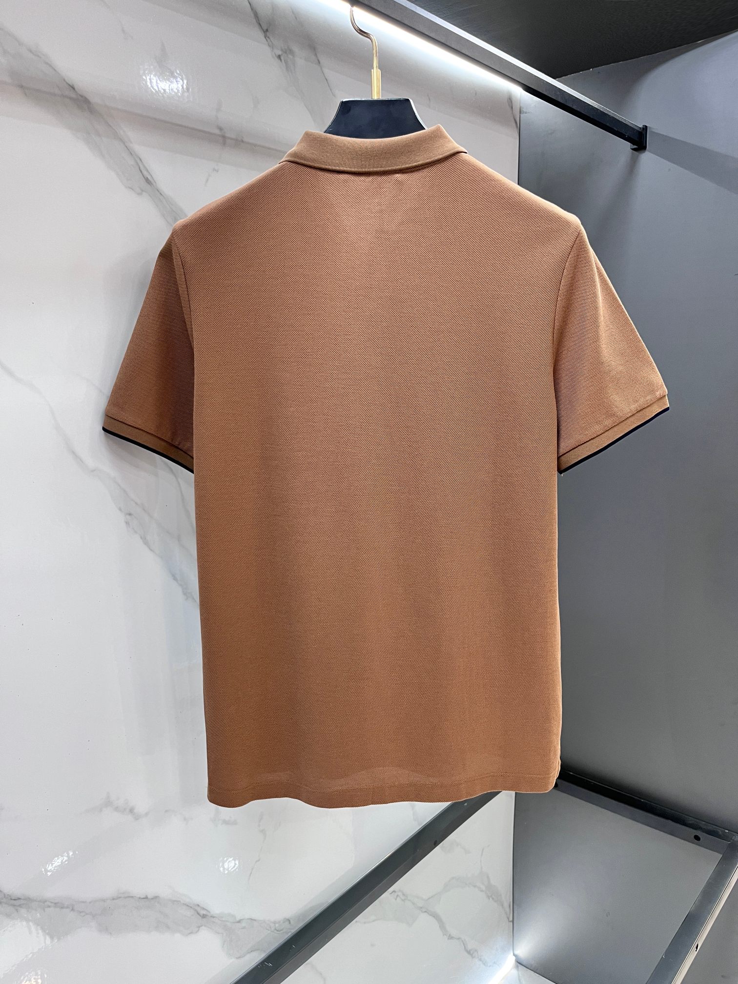 Lv 2026ss夏季专柜新款男士翻领Polo衫！高端男装的天花板级别的商务男款！简约时尚大气不失优雅，