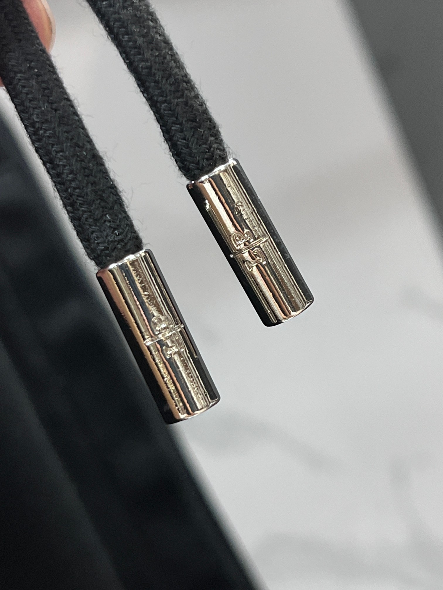 Loro Piana 春夏最新款，男女同款，经典设计短袖T恤短裤套装，微扩版型，定制空气层面料，手感柔软