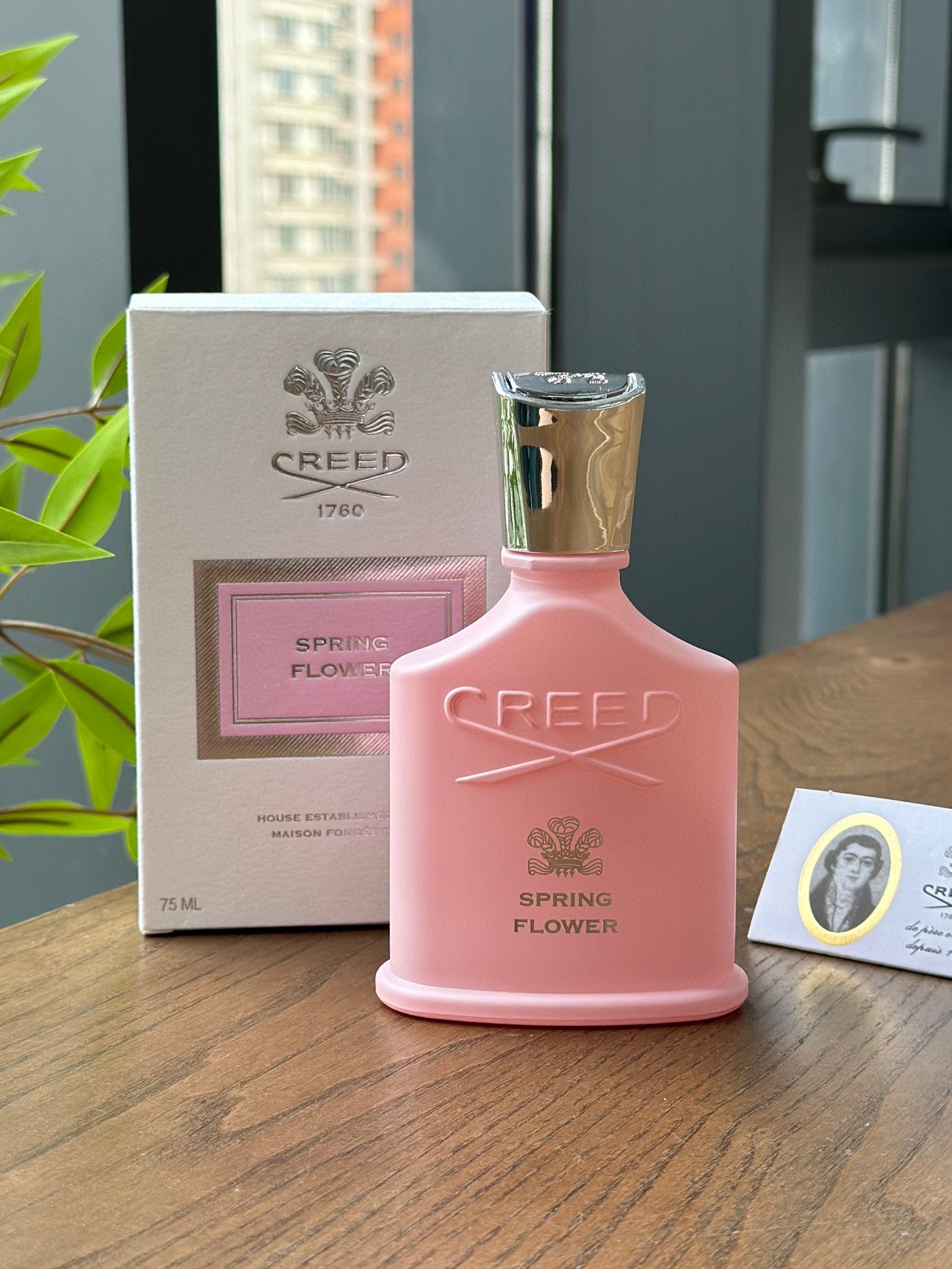 NO:894525,Creed Spring Flower 100ml, female fragrance, fruity and floral, top notes: grapefruit, lemon, green leaves, bergamot, middle notes: white floral, jasmine, apricot, peach, base notes: ambergris, musk, cedar, perfume19860909Creed 恺芮得 春漾花华100ml 属性女香 香调果香花香调 前调葡萄柚 柠檬 绿叶 香柠檬 中调白色花系 茉莉 杏 桃子 后调龙涎香 麝香 雪松,香水,accessory