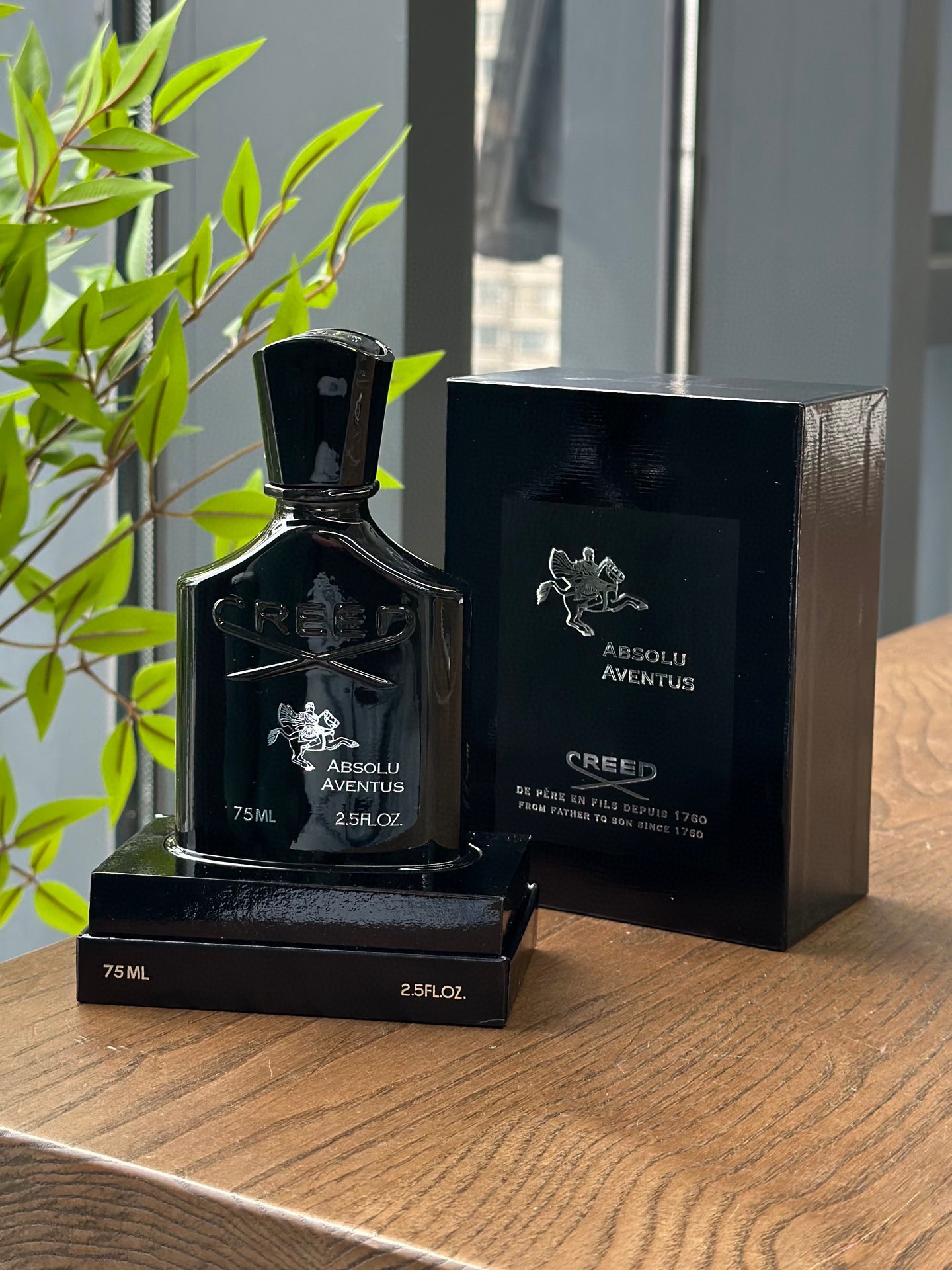 NO:894572,Creed Eau Napoleon Fragrance Edition ml Attributes Men's Fragrance Fragrance Fruity Chypre Top Notes Bergamot Lemon Blackcurrant Grapefruit Ginger Middle Notes Pineapple Patchouli Pink Pepper Cardamom Cinnamon Base Notes Vetiver Patchouli Cashmere Wood Labdanum Ambergris Musk Oak Moss, Perfume19860909Creed 恺芮得 拿破仑之水馥郁版ml 属性男香 香调果香西普调 前调香柠檬 柠檬 黑加仑 葡萄柚 生姜 中调菠萝 广藿香 粉红胡椒 小豆蔻 肉桂 后调香根草 广藿香 开司米木 劳丹脂 降龙涎香醚 麝香 橡木苔,香水,accessory