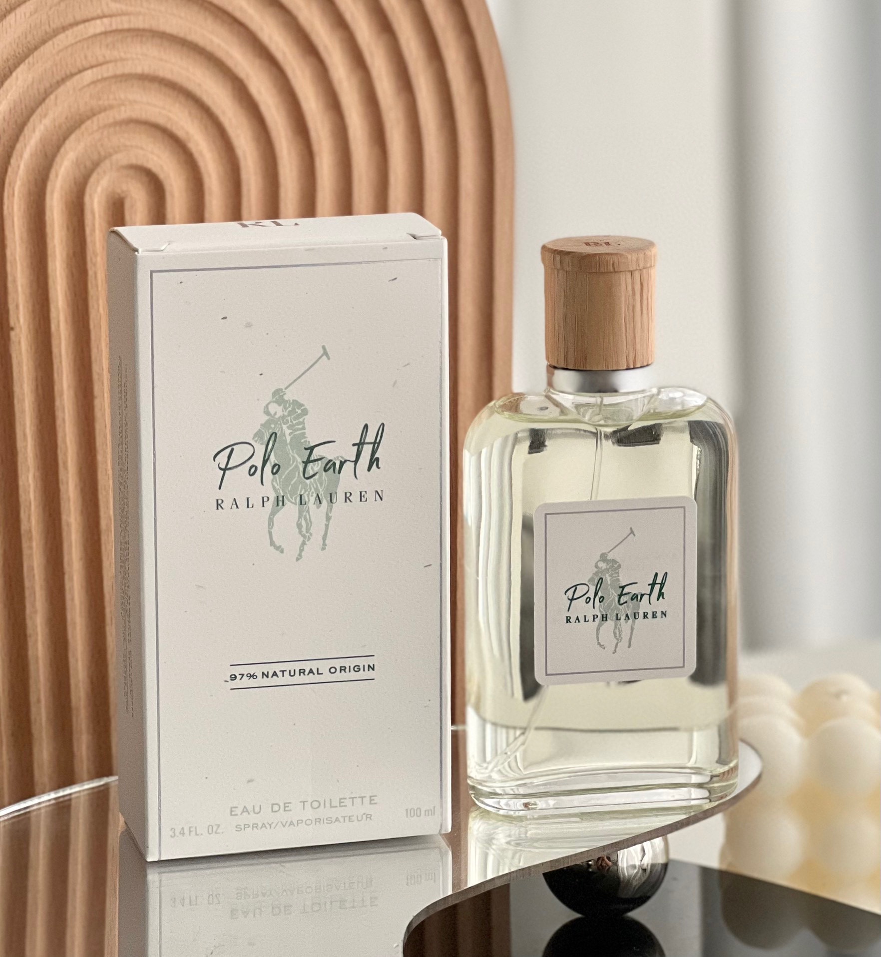 NO:809200,Ralph Lauren Ralph Lauren Earth ml Attributes Neutral Fragrance Fragrance Fragrance Top Notes Neroli Petitgrain Citron Bergamot Mint Orange Middle Notes Orange Blossom Ylang-Geranium Rose Sage Lavender Base Notes Cedar Vetiver Musk, Perfume, Loro Piana19860909Ralph Lauren 拉夫劳伦 地球ml 属性中性香 香调馥奇调 前调橙花油 苦橙叶 香橼 香柠檬 薄荷 橘子 中调橙花 依兰 天竺葵 玫瑰 鼠尾草 薰衣草 后调雪松 香根草 麝香,香水,loro piana,accessory