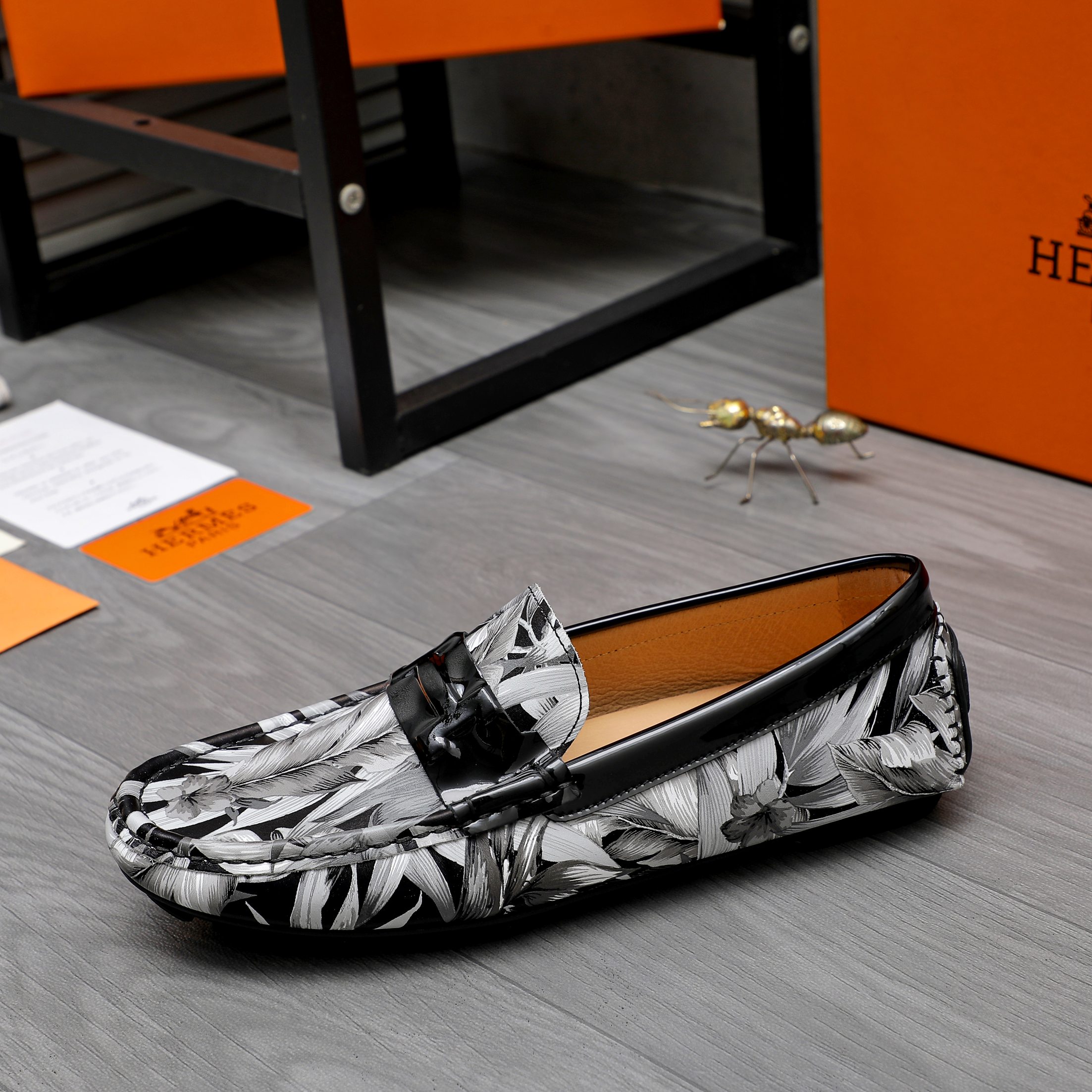 Hermes Men's Casual Loafers in Leaf Print Leather, Sizes 38-44 6 a1741852081807 7475