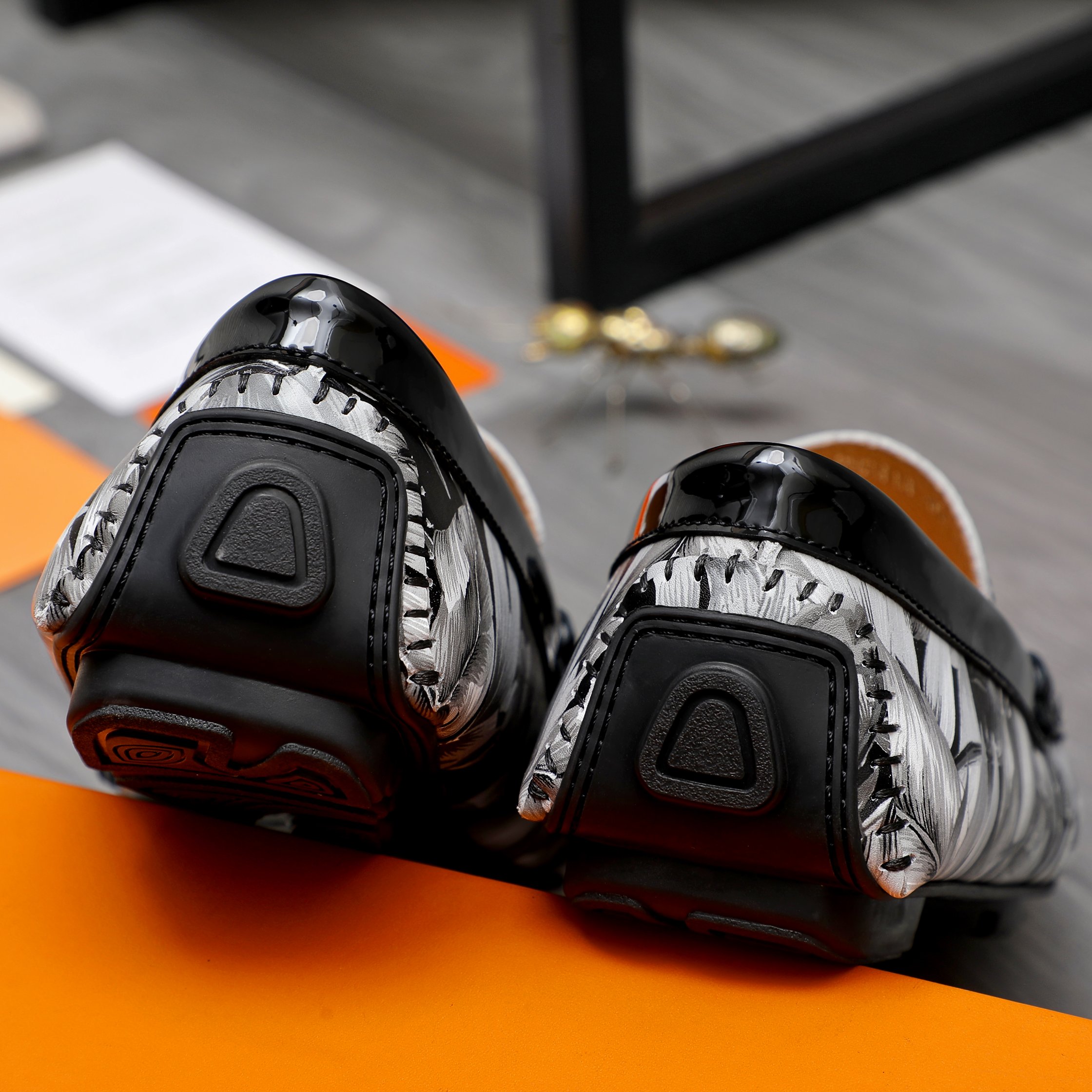 Hermes Men's Casual Loafers in Leaf Print Leather, Sizes 38-44 10 a1741852084206 4265