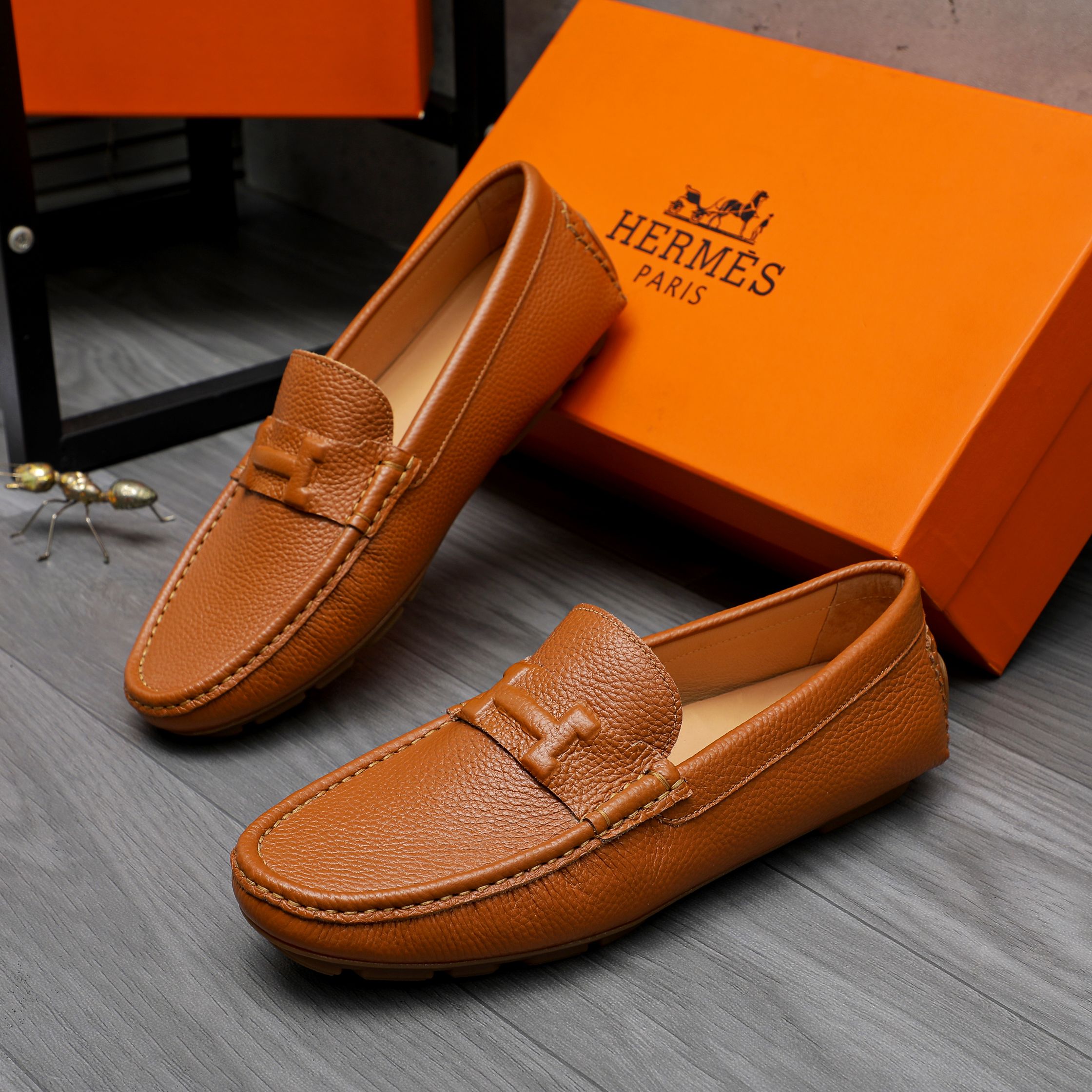 Hermès Men's Leather Loafers Slip-Ons Dress Shoes, Multiple Colors 4 a1741852890253 3601