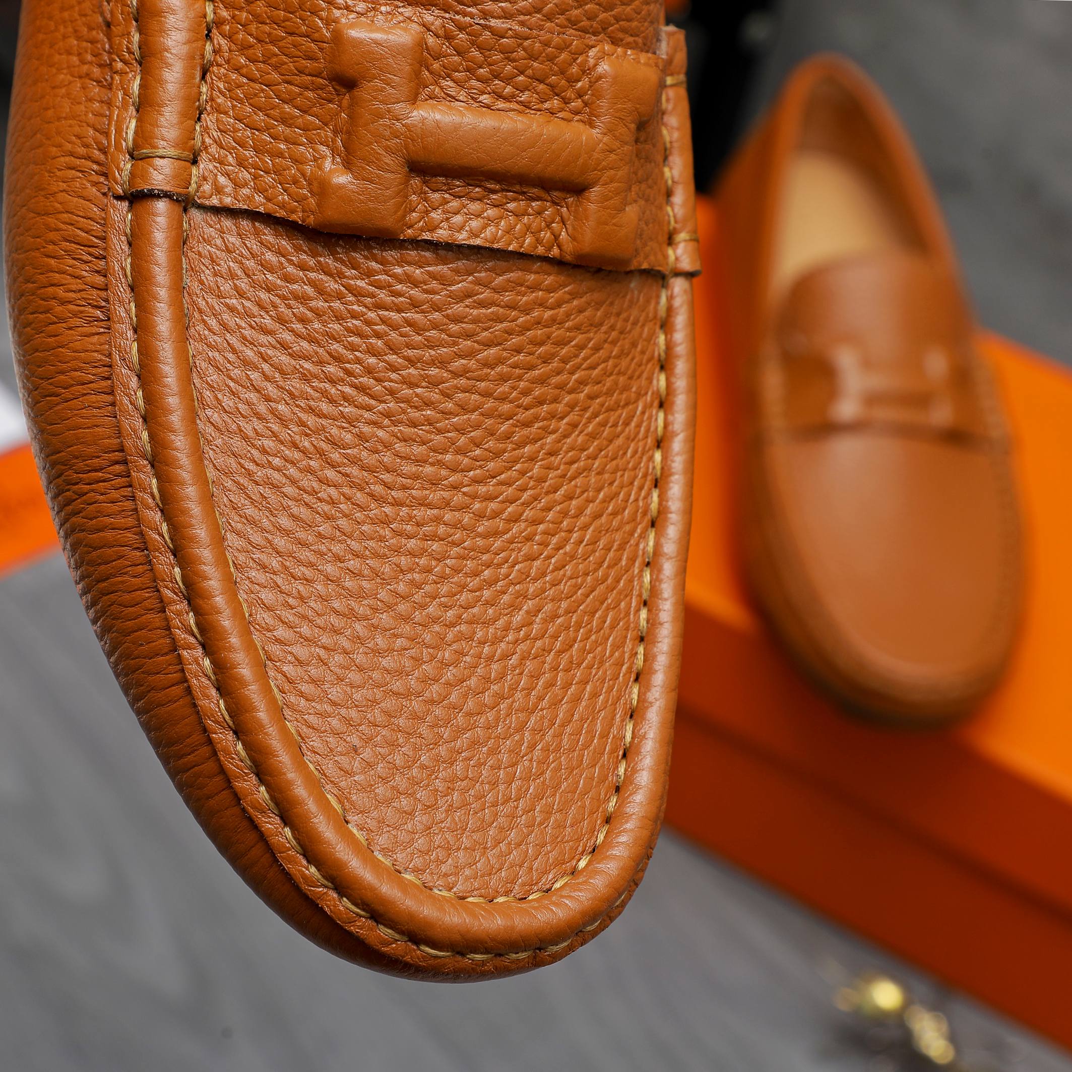 Hermès Men's Leather Loafers Slip-Ons Dress Shoes, Multiple Colors 10 a1741852892812 0800