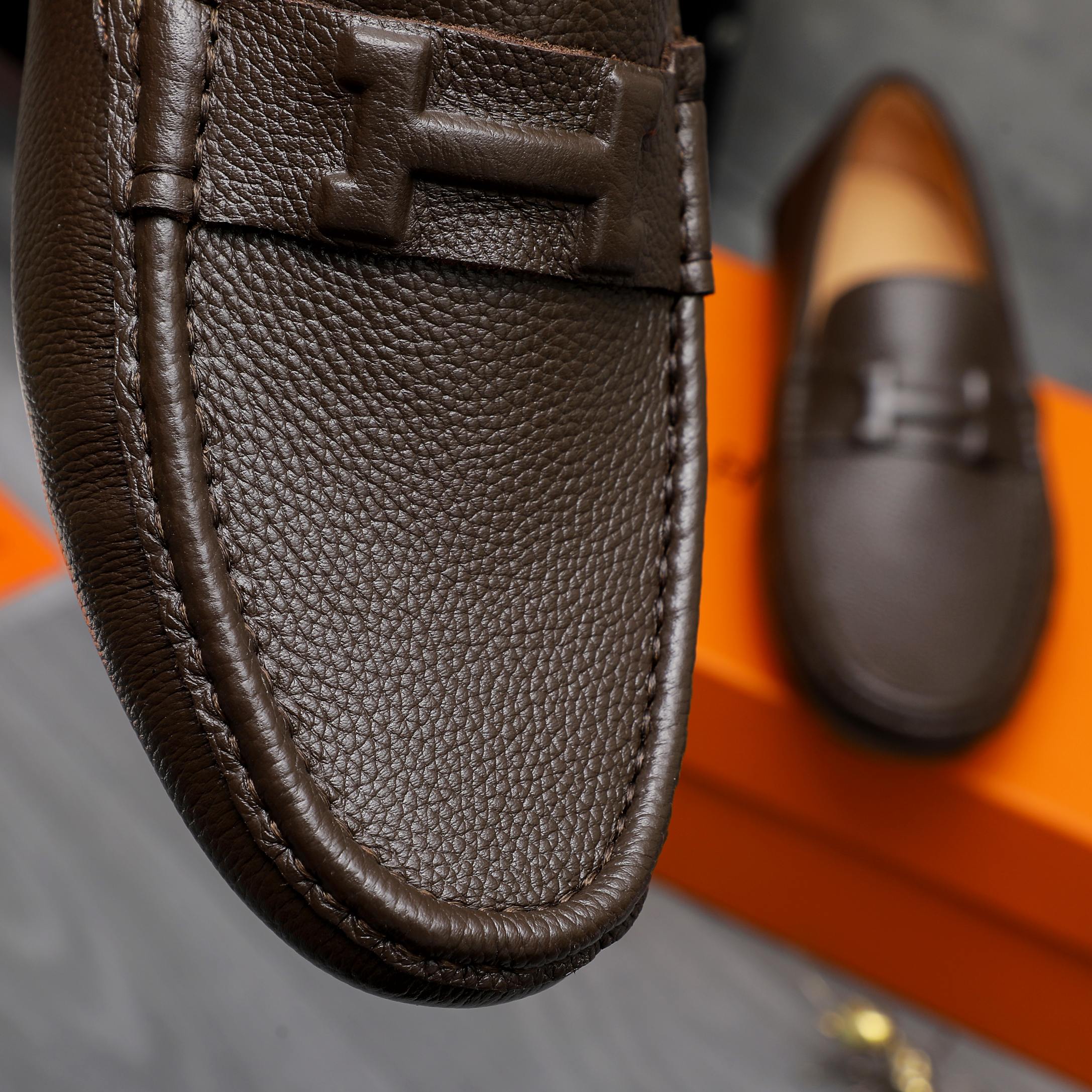 Hermès Leather Loafers: Stylish Comfort in Every Step (Sizes 38-44) 10 a1741853243081 4538