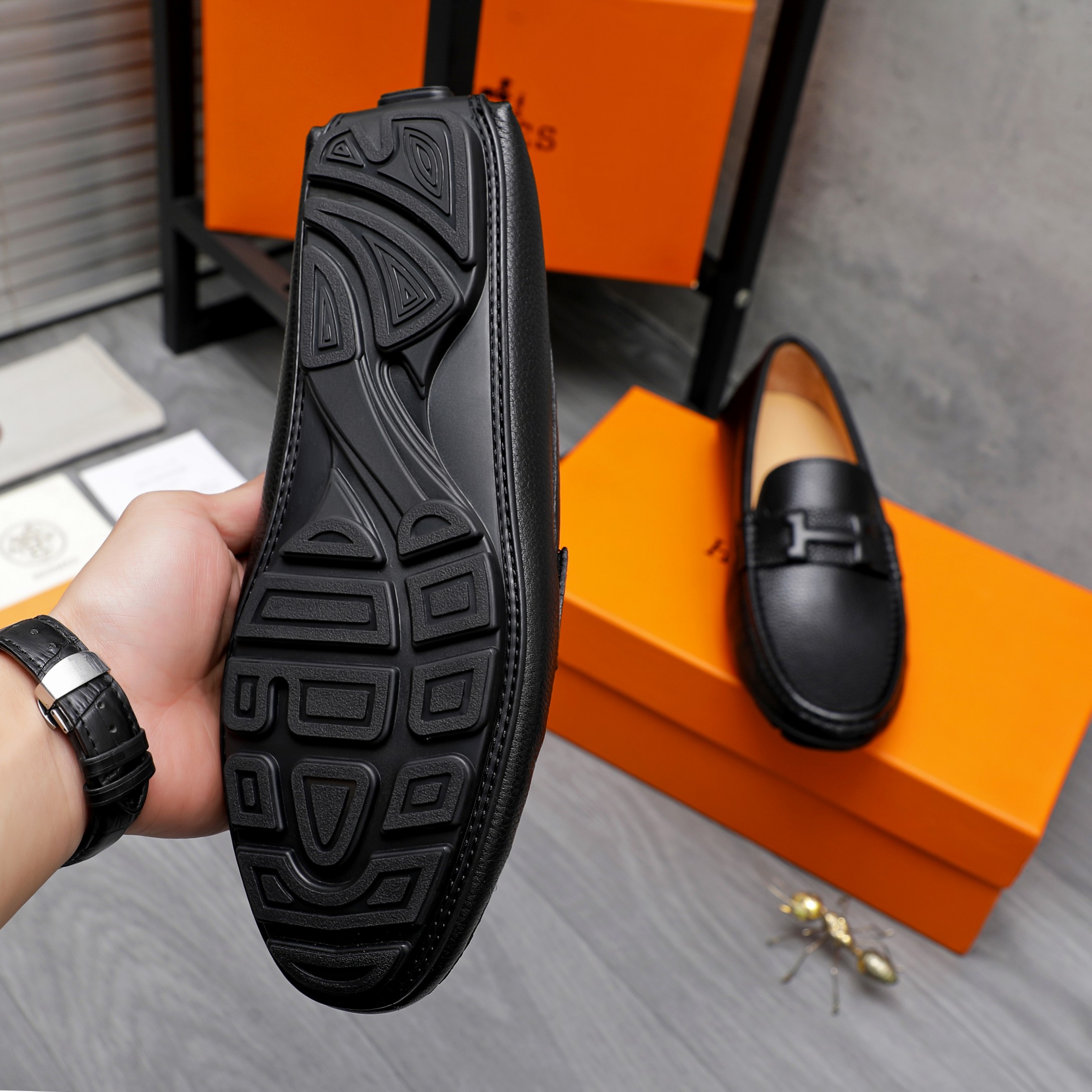 Hermes Men's Leather Loafers Slip-on Casual Shoes Various Colors Size 38-44 9 a1741853503132 3205