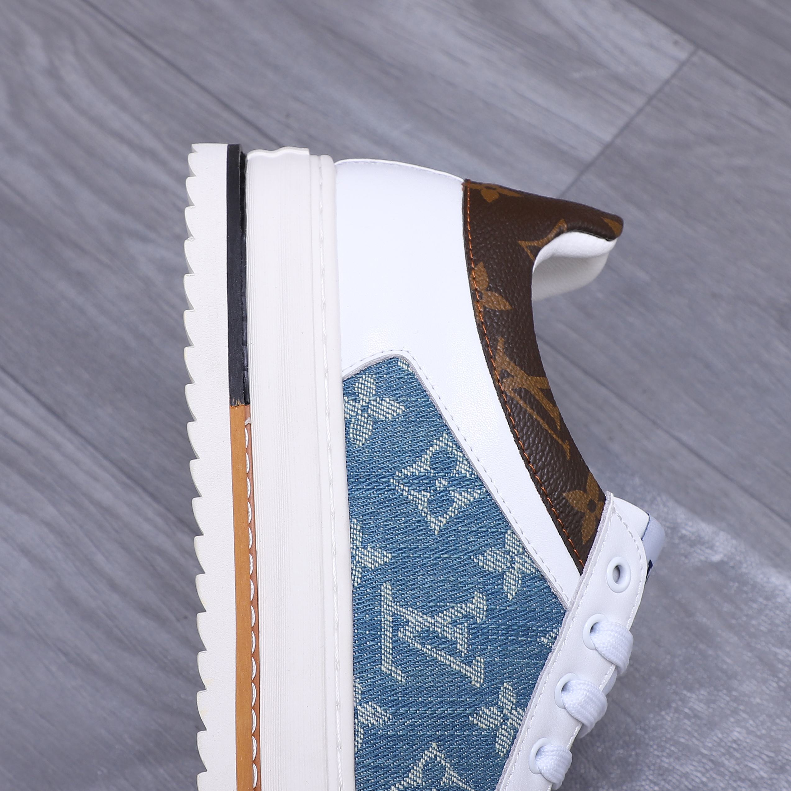 Louis Vuitton Men's Leather and Denim Casual Sneakers - Size 38-44 10 a1741951799356 7255