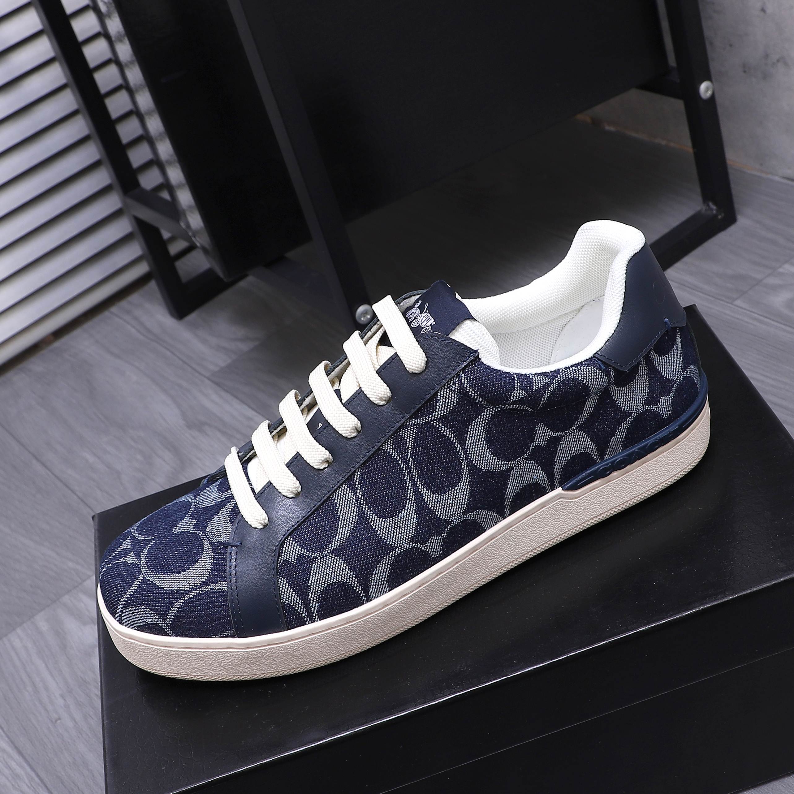 Coach Men's Canvas and Leather Lace-Up Sneakers - Size 38-44 6 a1741954413875 0131